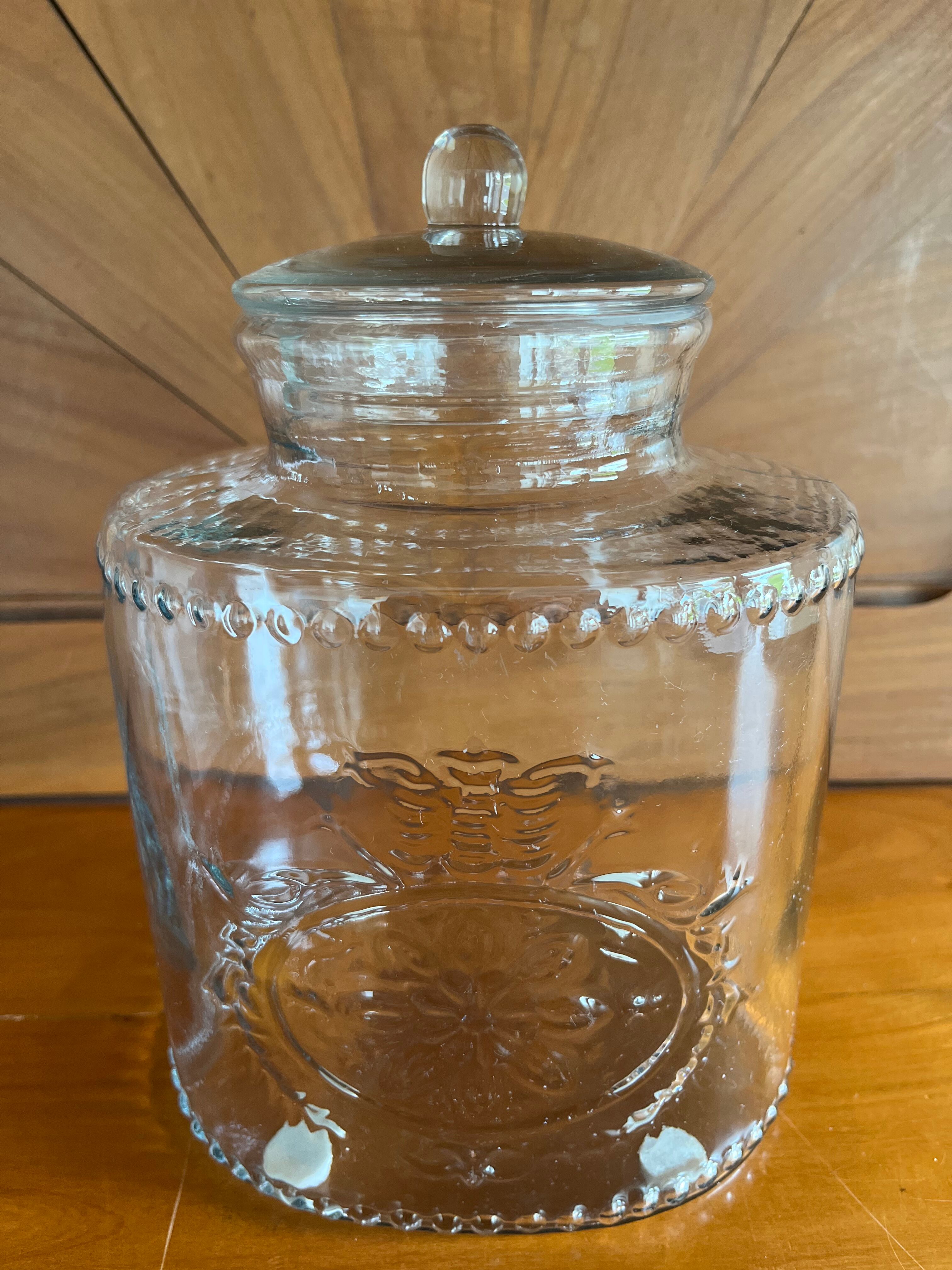 Oval confectionery jar