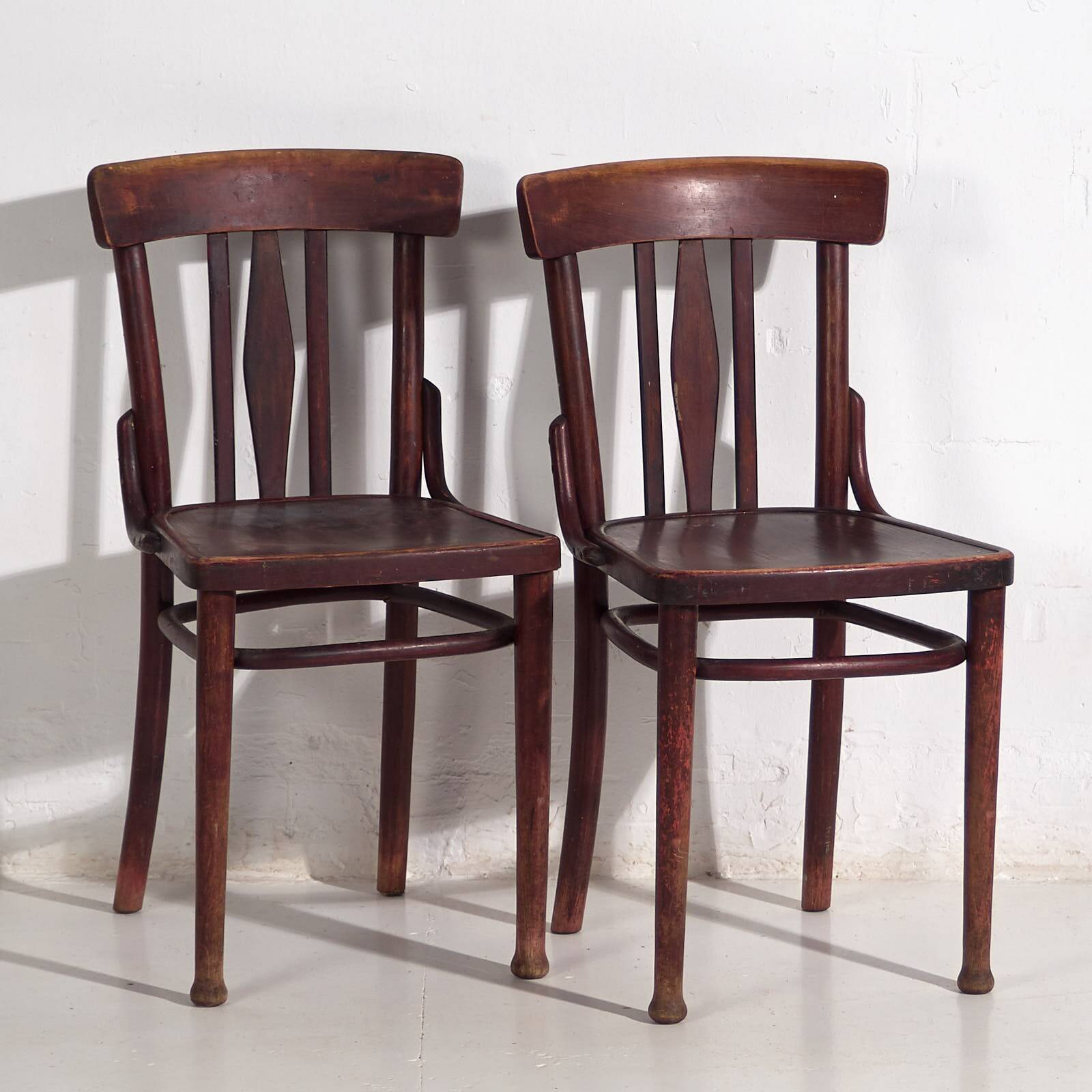 Antique Thonet Chairs (c.1920). Set of 2 pieces