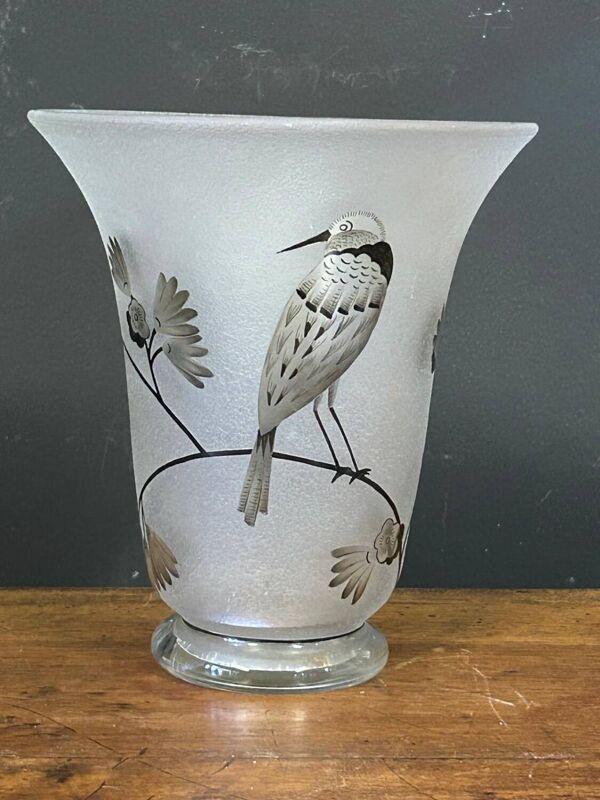 Vase Daum Nancy France - Oiseau Branché Réserve a l’acide rehaussé d’émail noir