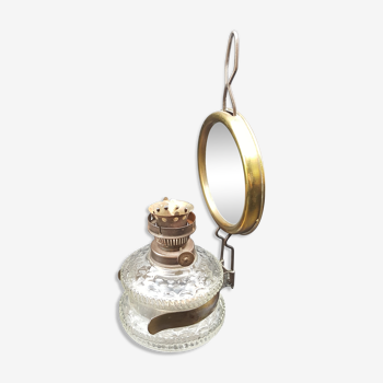 Oil lamp with mirror reflector