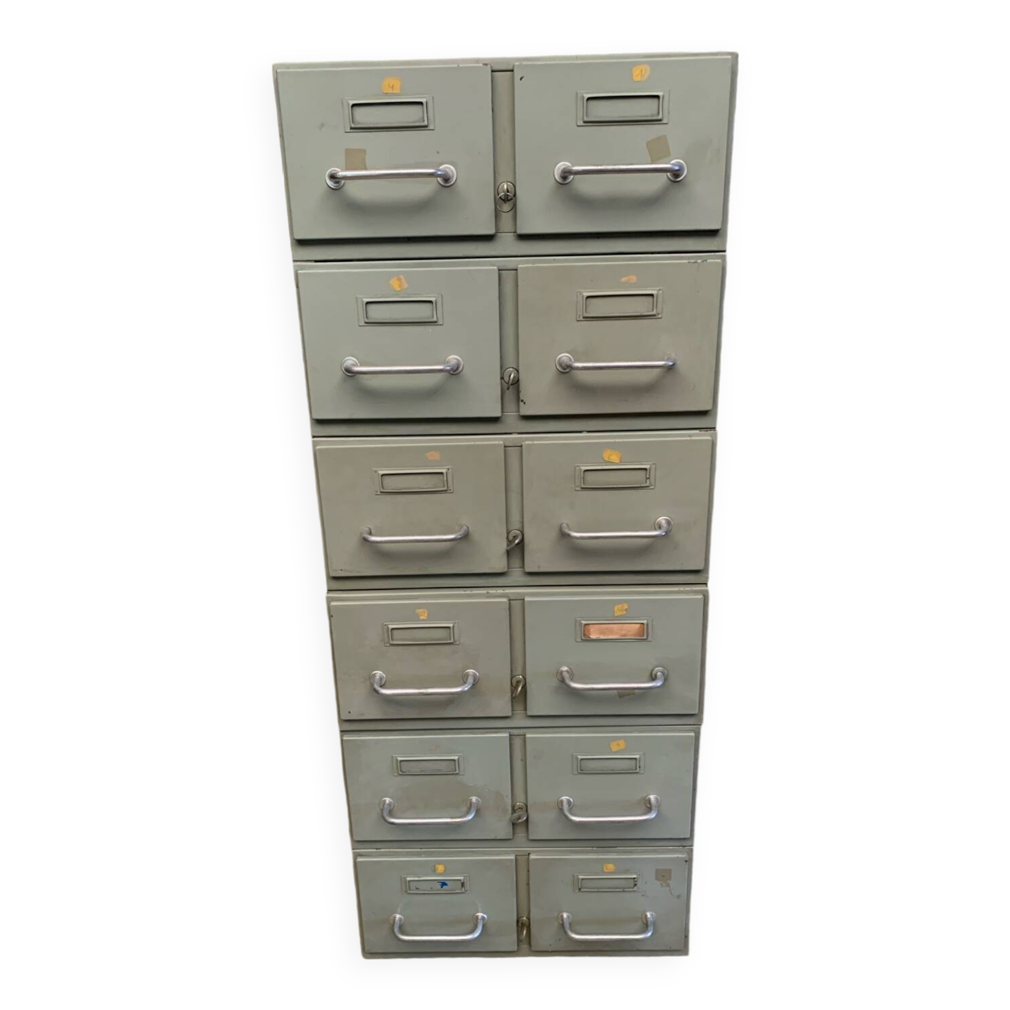 Structure of 6 vintage industrial lockers