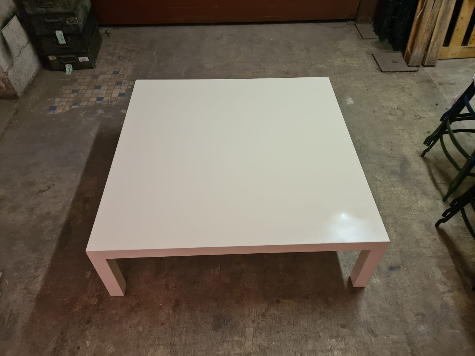 Table basse vintage bois massif