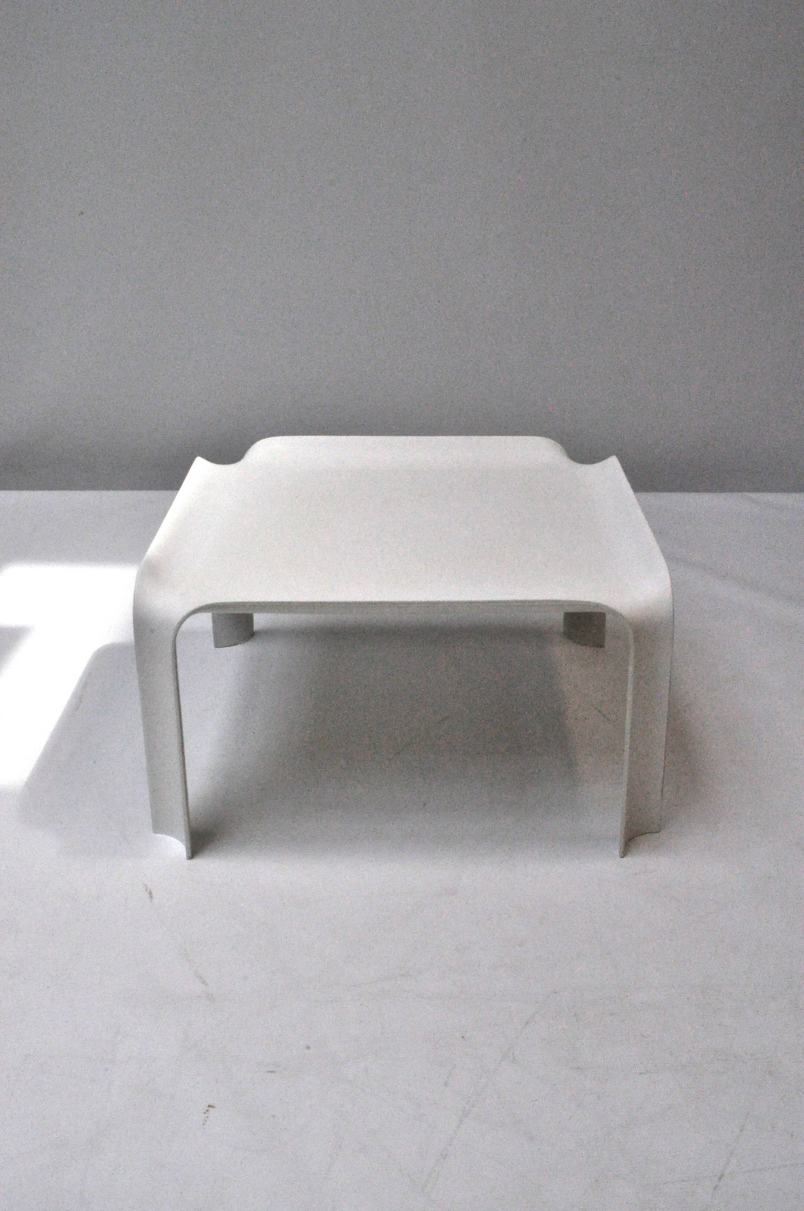 Pierre Paulin pour Artifort — Table d'appoint modèle 877 (1965)