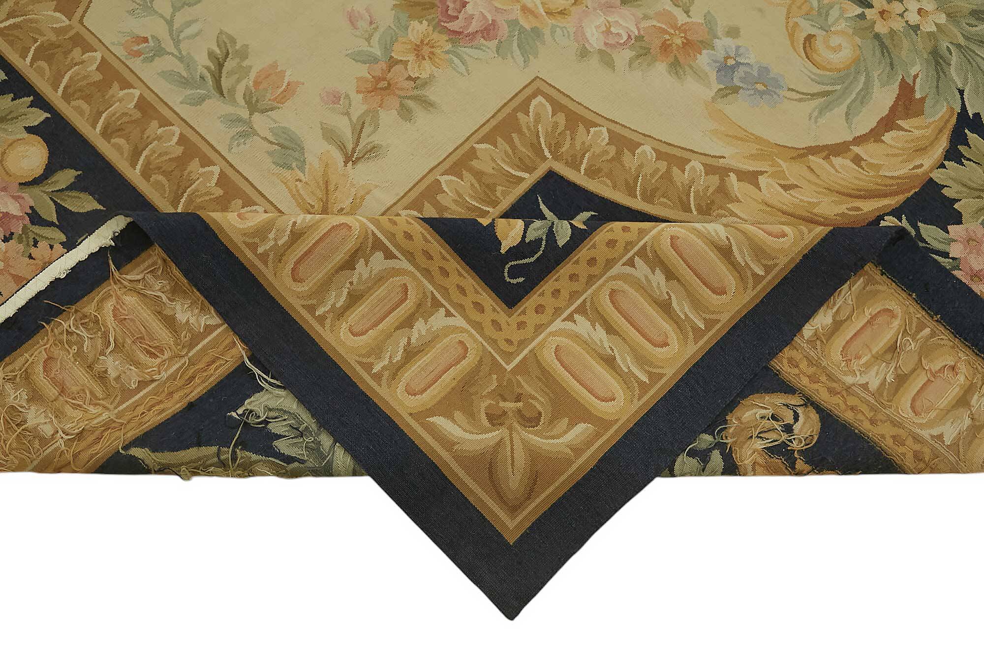 Handmade European Vintage Aubusson Kilim 306 cm x 435 cm