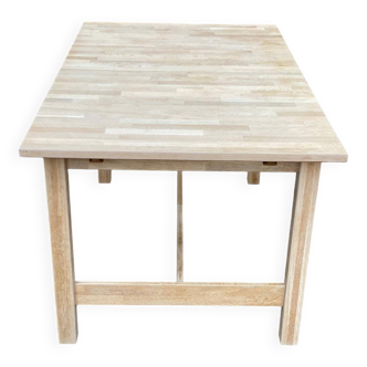 Renovated Scandinavian dining table in oak 145-200cm