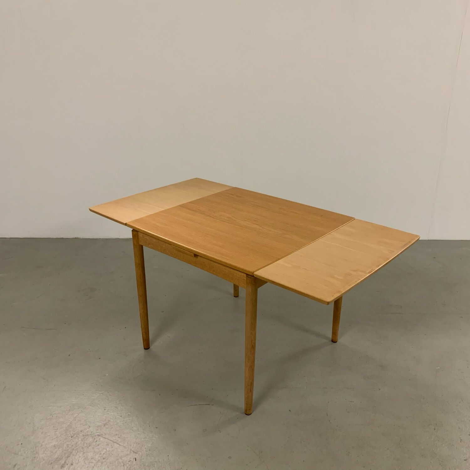 Extendable Dining Table by Hundevad Denmark 60s
