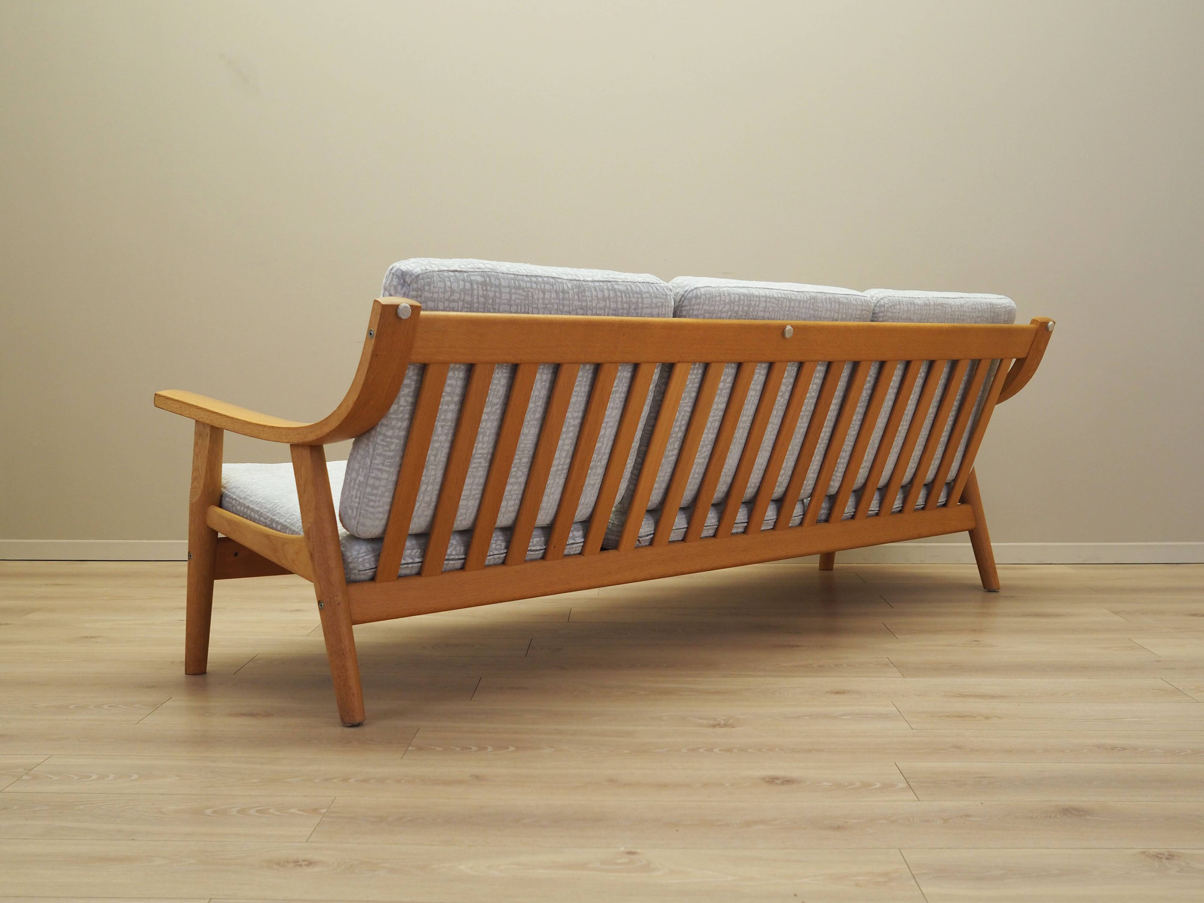 Oak sofa, Danish design, 1960s, designer: Hans J. Wegner, manufacturer: Get