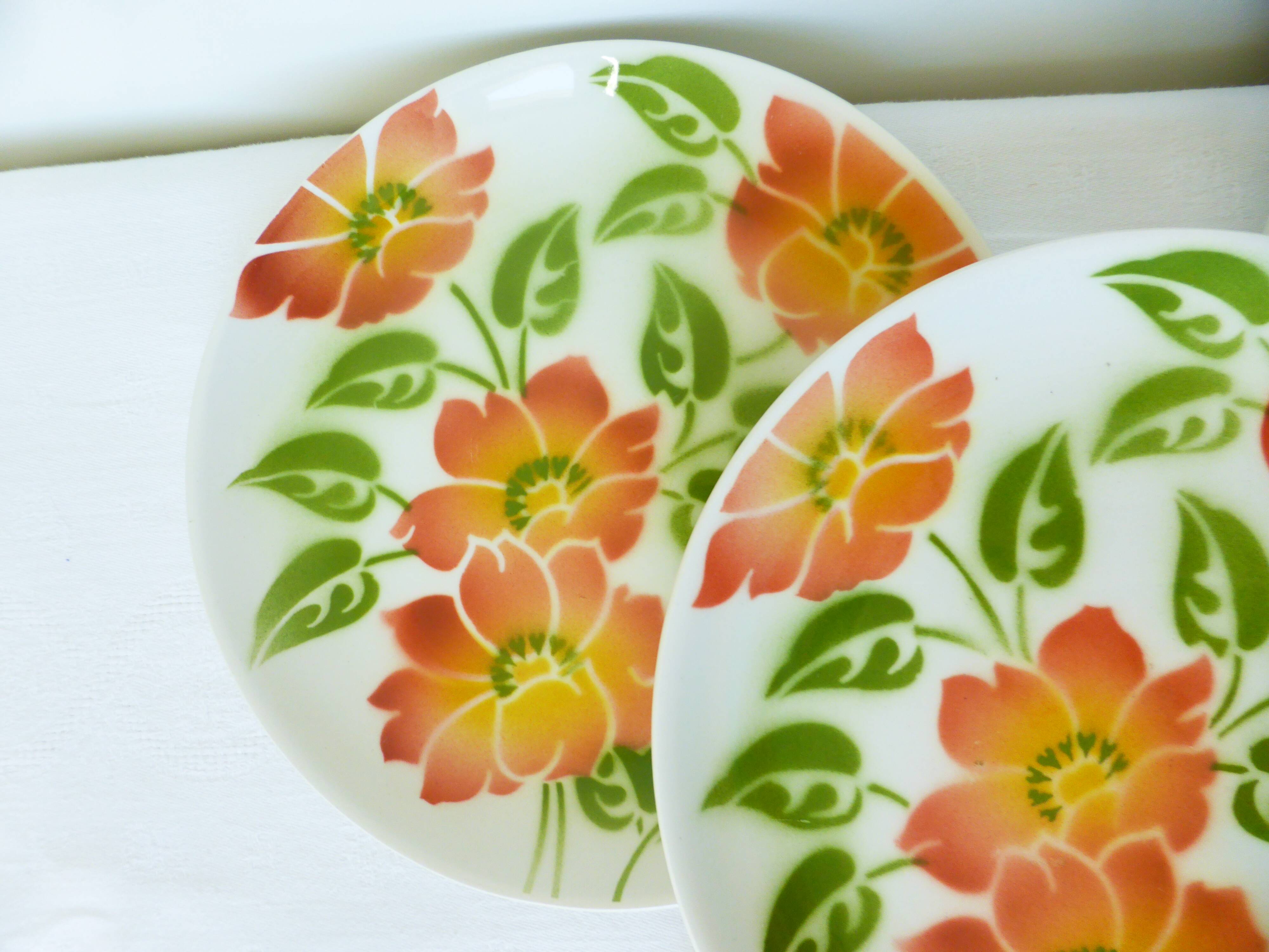 4 dessert plates from Moulin des Loups Orchies Ontario 210690