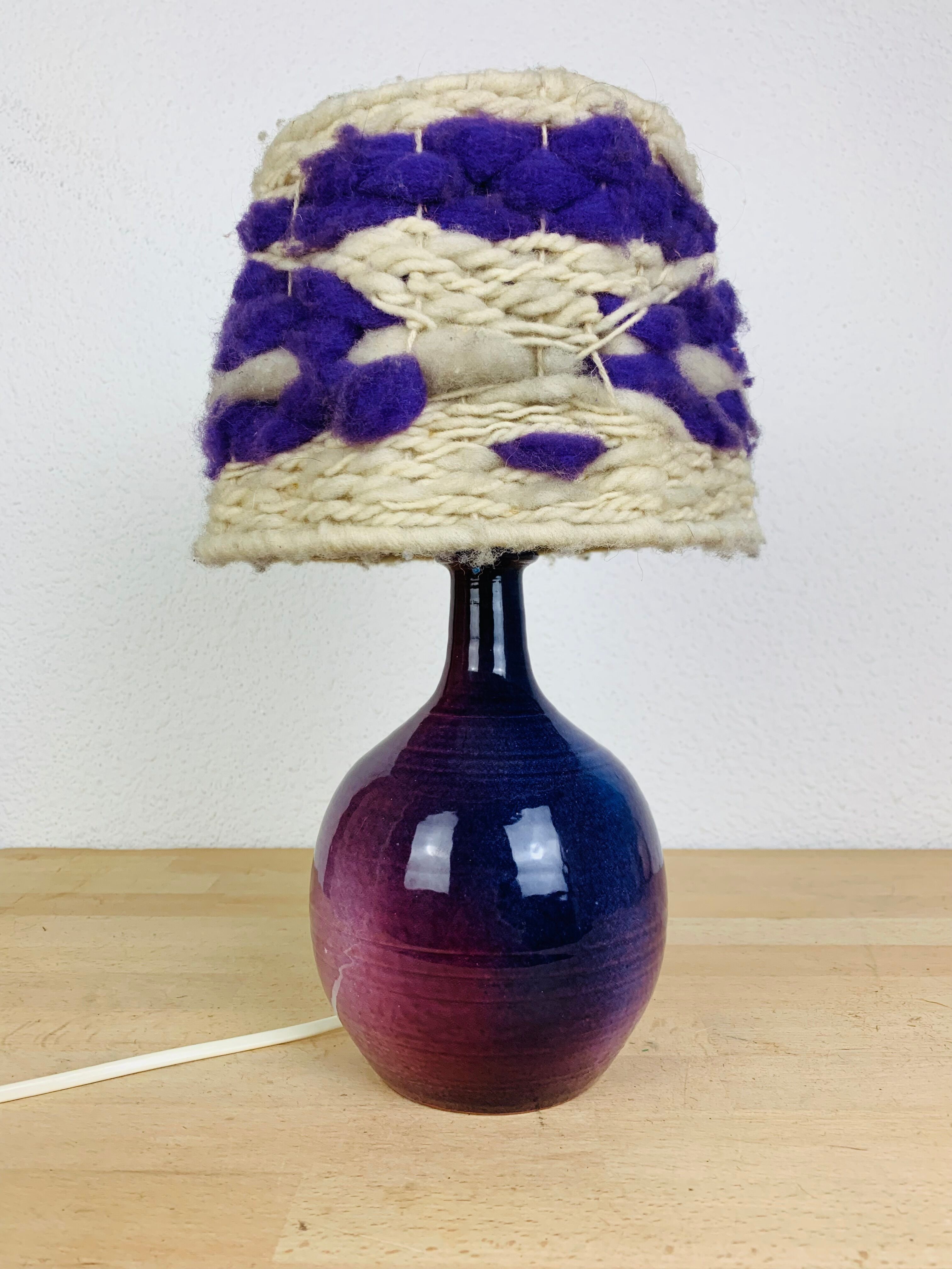 Purple ceramic lamp and wool lampshade 70s