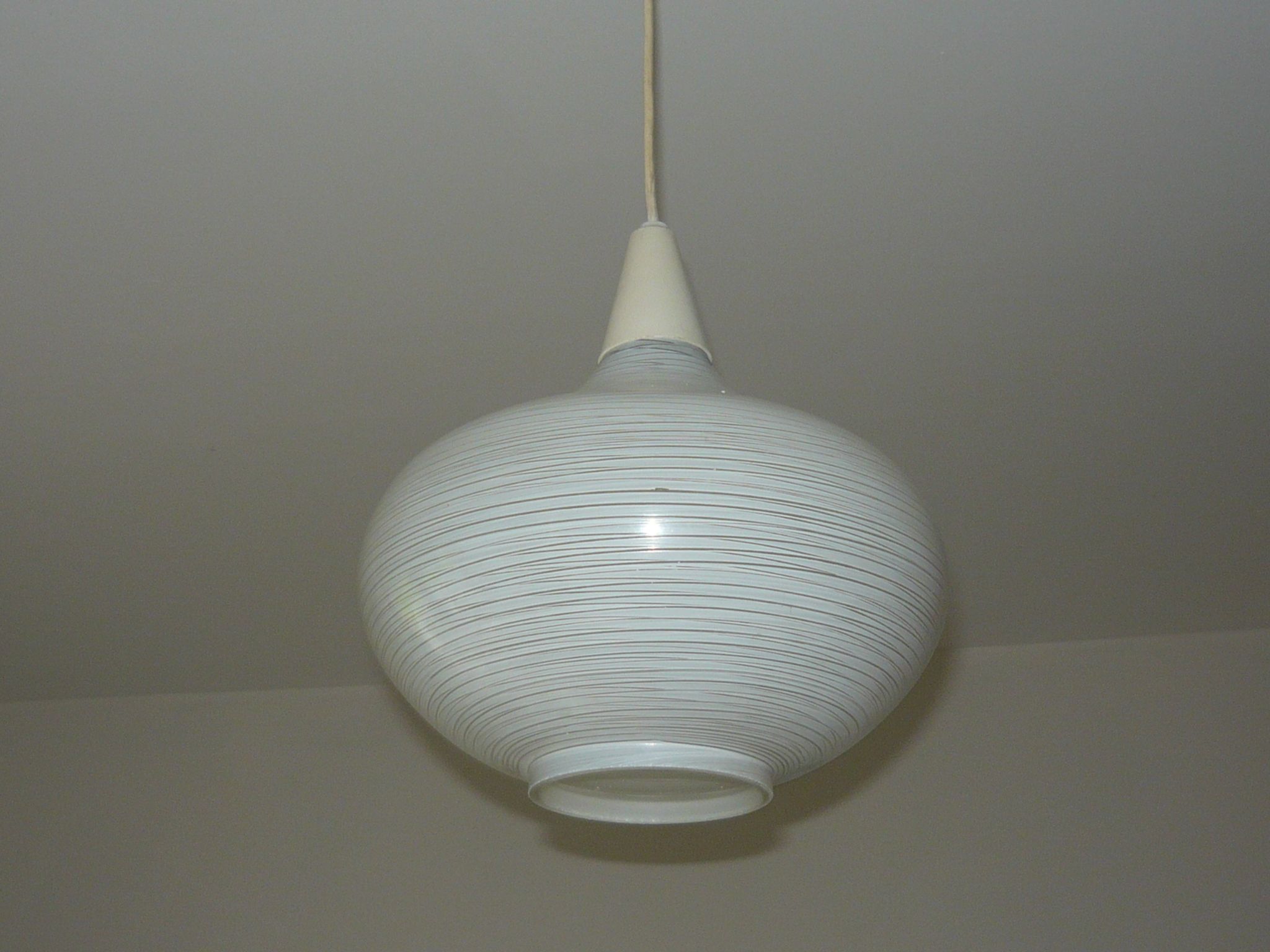 Suspension scandinave en verre