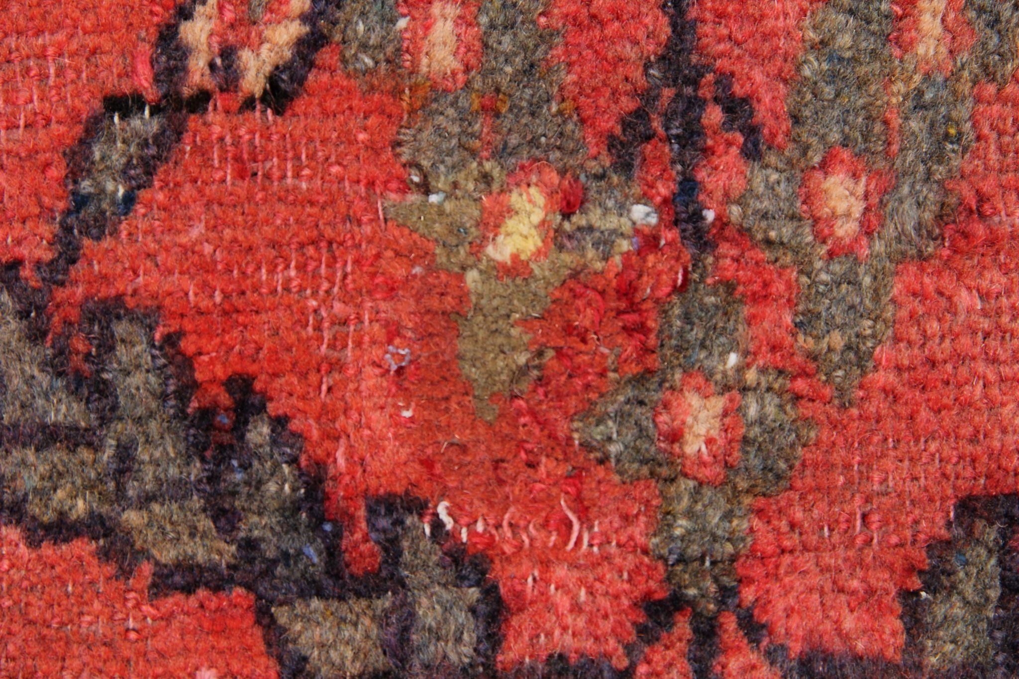Vintage Red Wool Persian Area Rug- 110x170cm