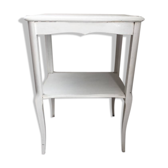 Table  deux plateaux dans sa patine blanche