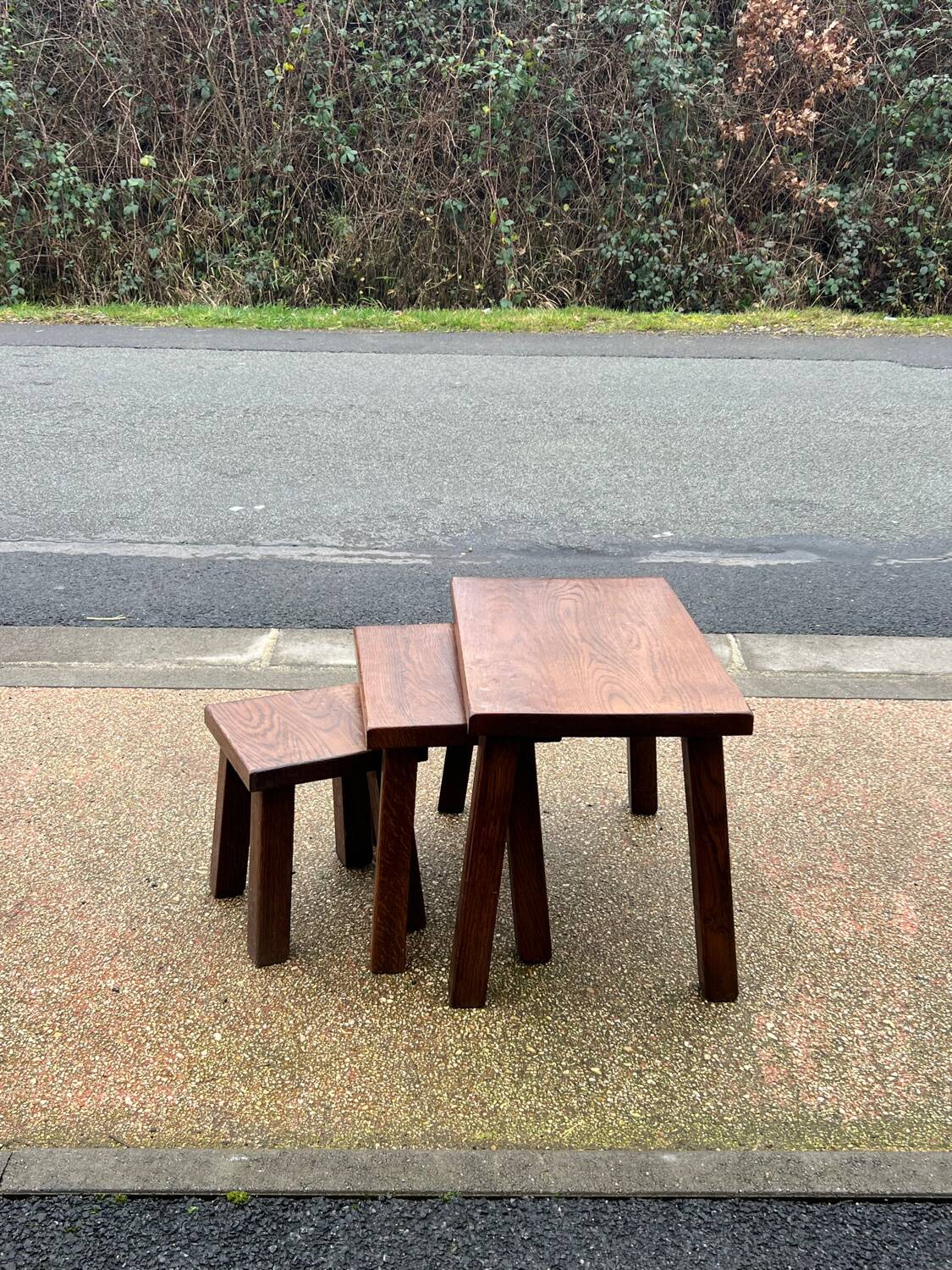 Table gigogne