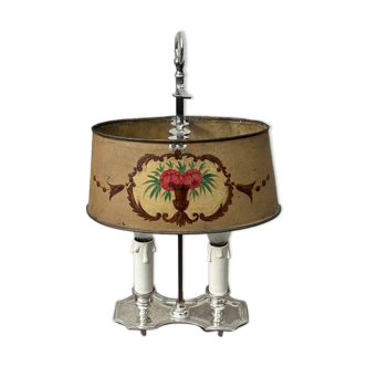 Beautiful silver-plated bouillotte lamp with a floral shade.