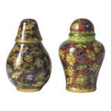 Salt shaker and pepper shaker in brass and vintage cloisonné enamel