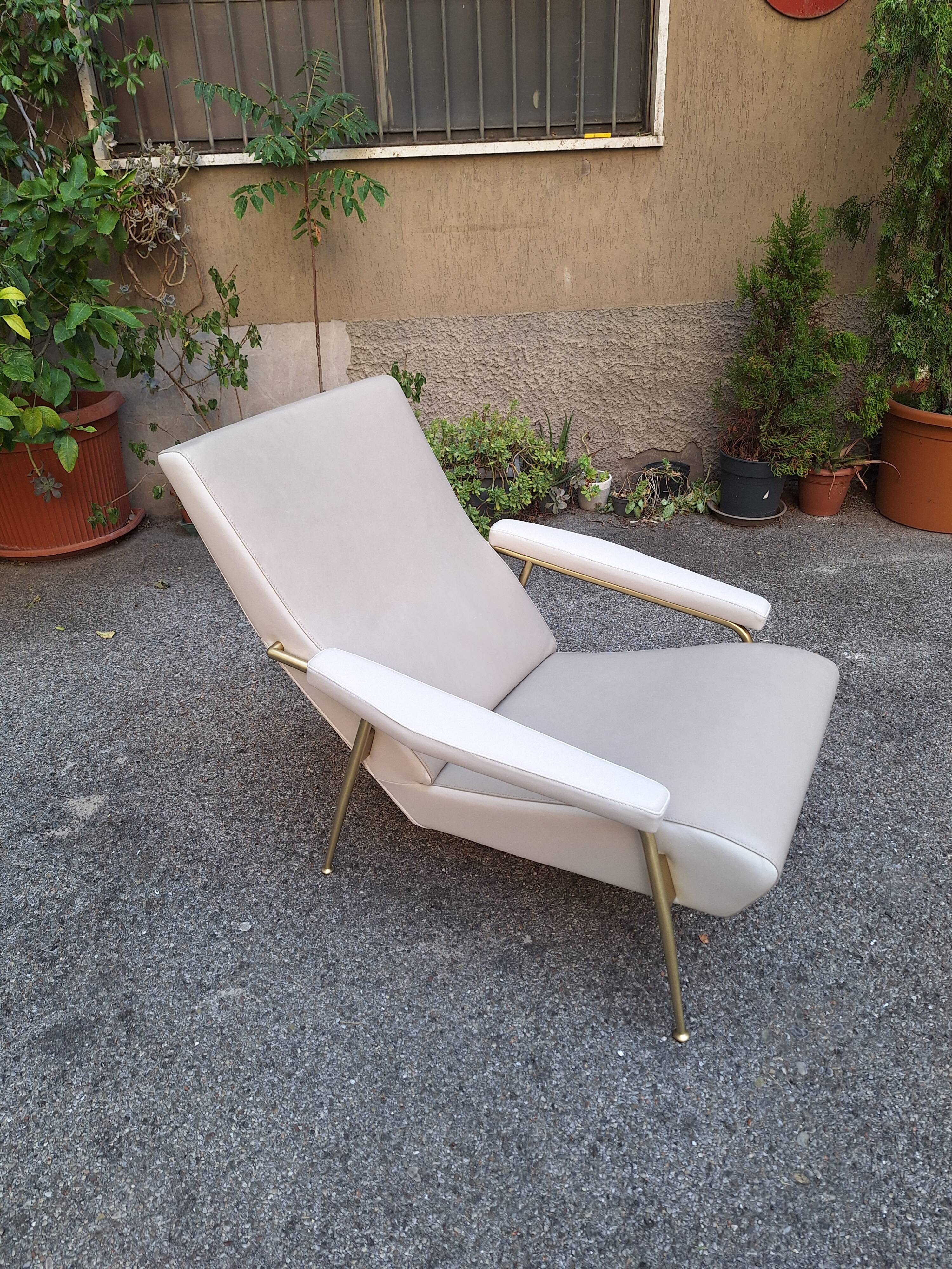 poltrona D.153.1 deza distex en cuir gio ponti pour molteni