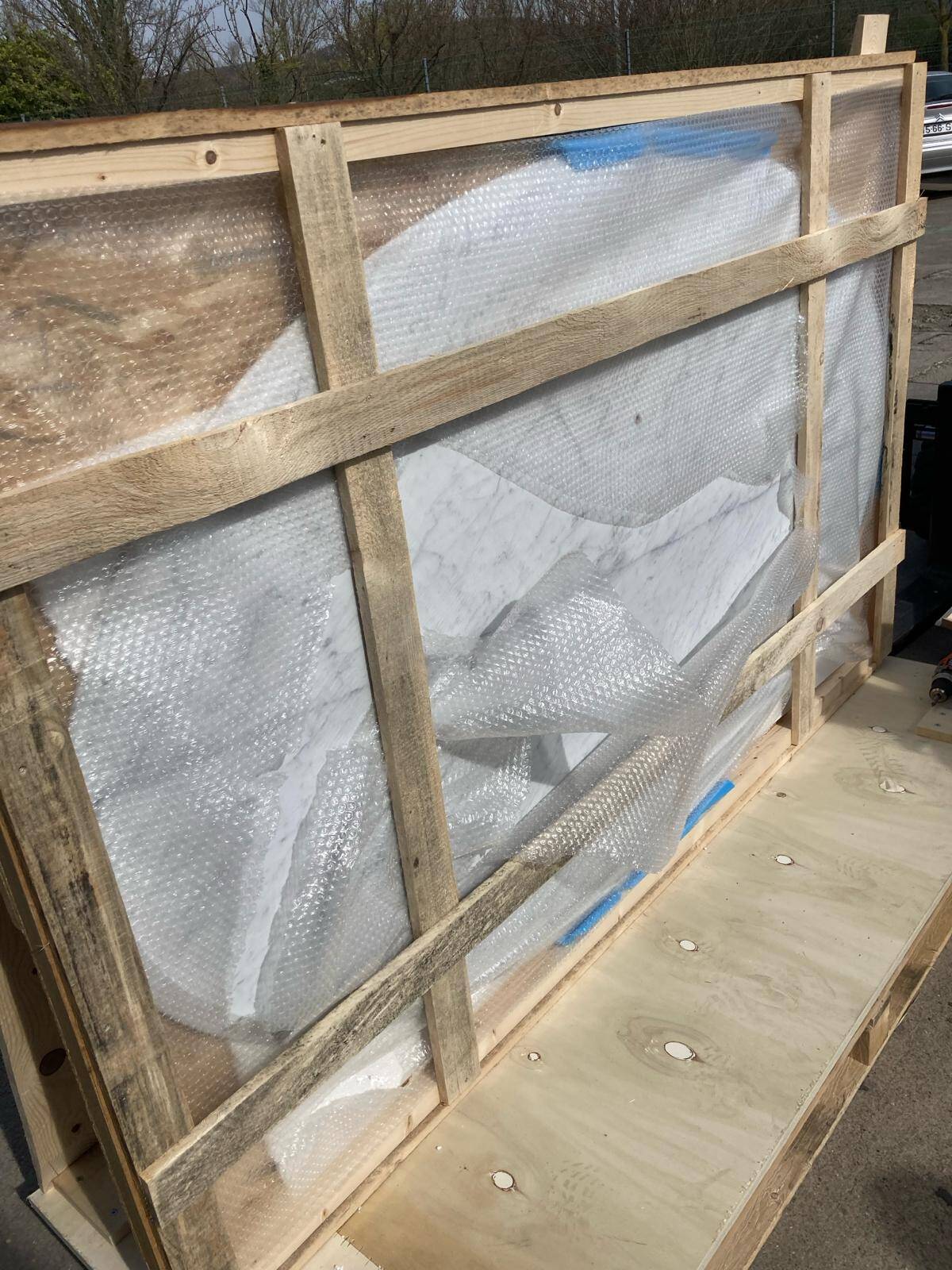 Marble table with tulip base