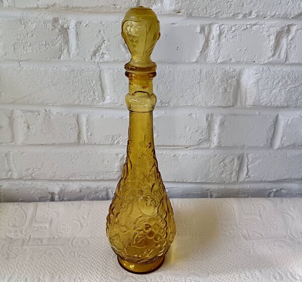 Grande CARAFE génie motif fruits, vintage jaune