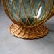 Bouteille verre et rotin vintage