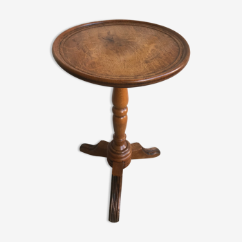 Ancien table d’appoint