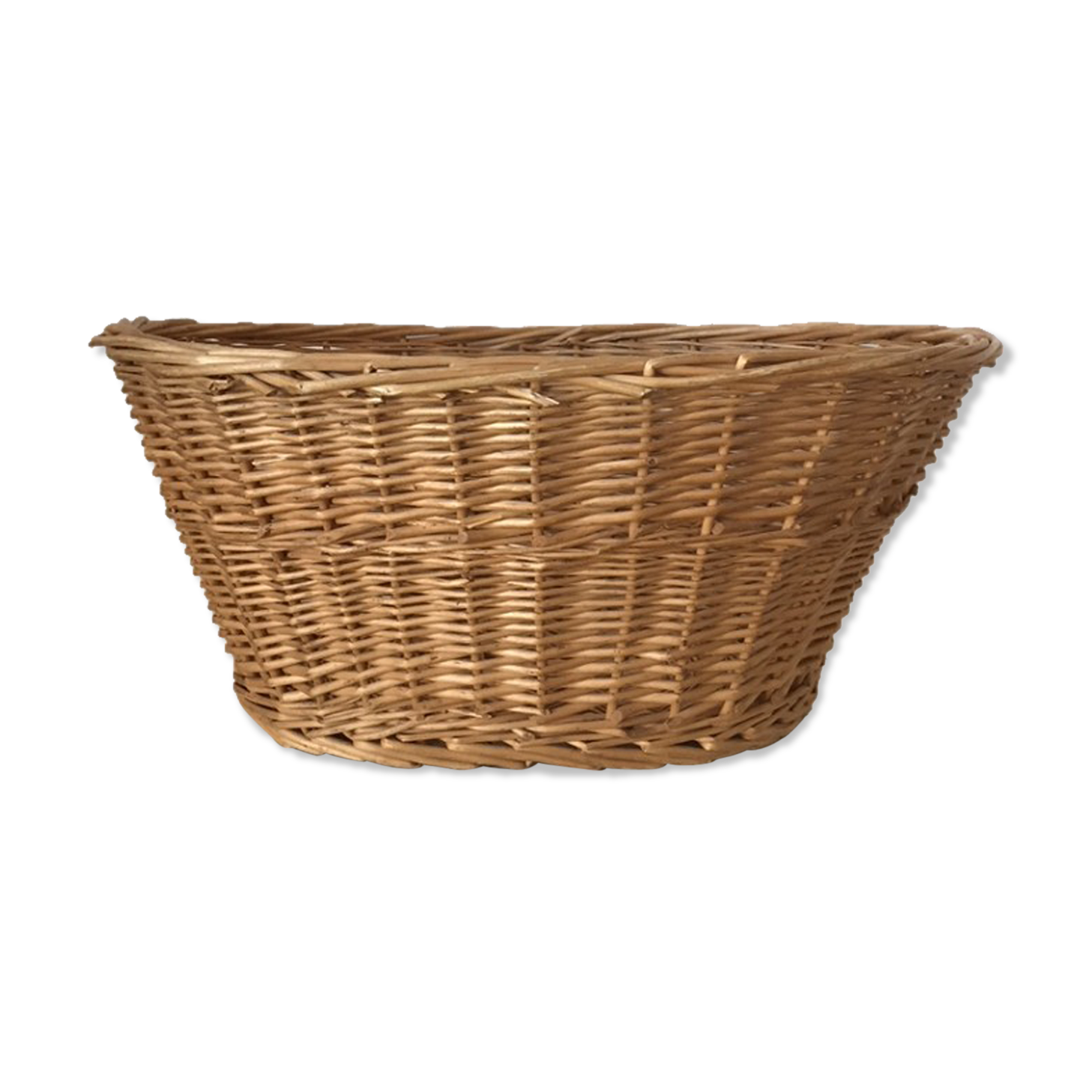 Natural wicker pan