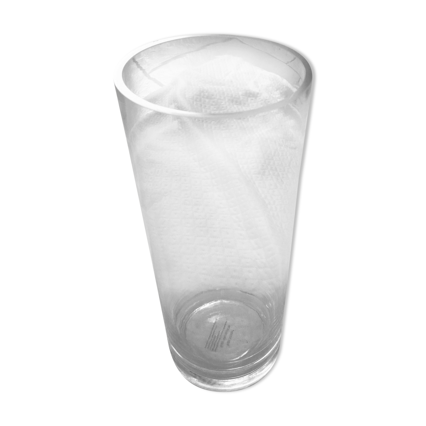 Modern vase straight shape