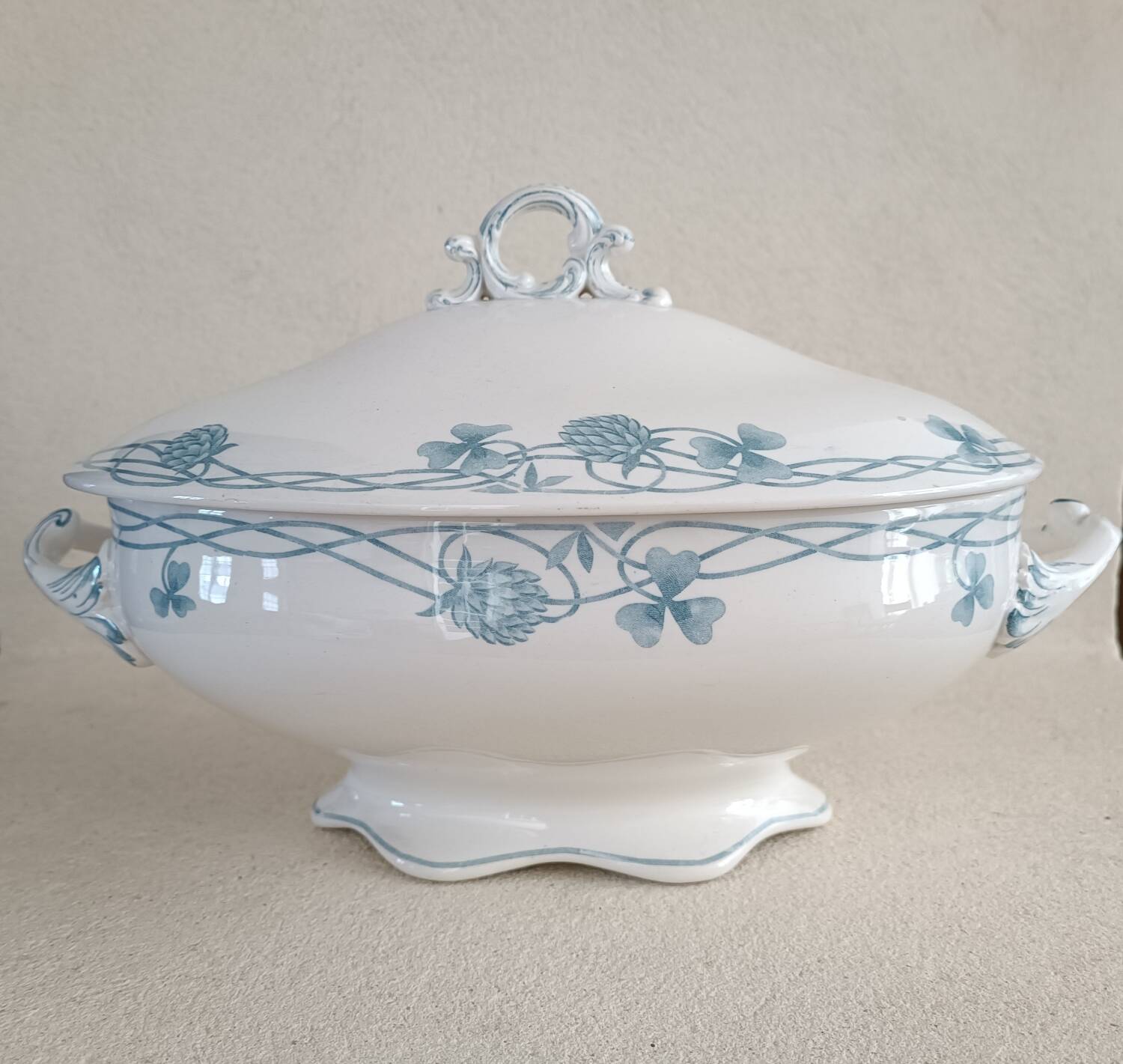 Sarreguemines iron earth soup tureen
