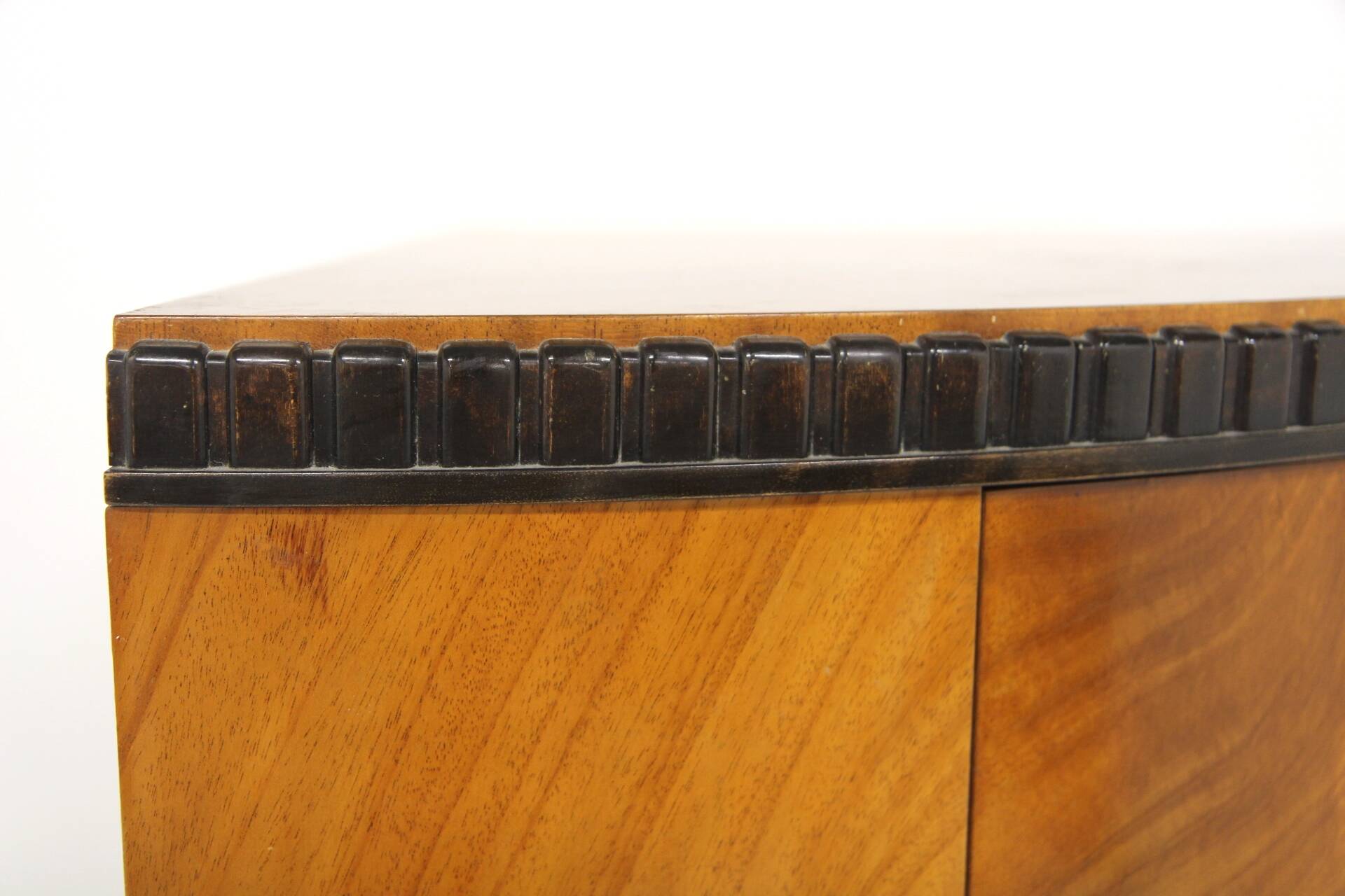 Scandinavian mahogany cabinet, Reiners, Mjölby, Swedish Modern, Sweden, 1930