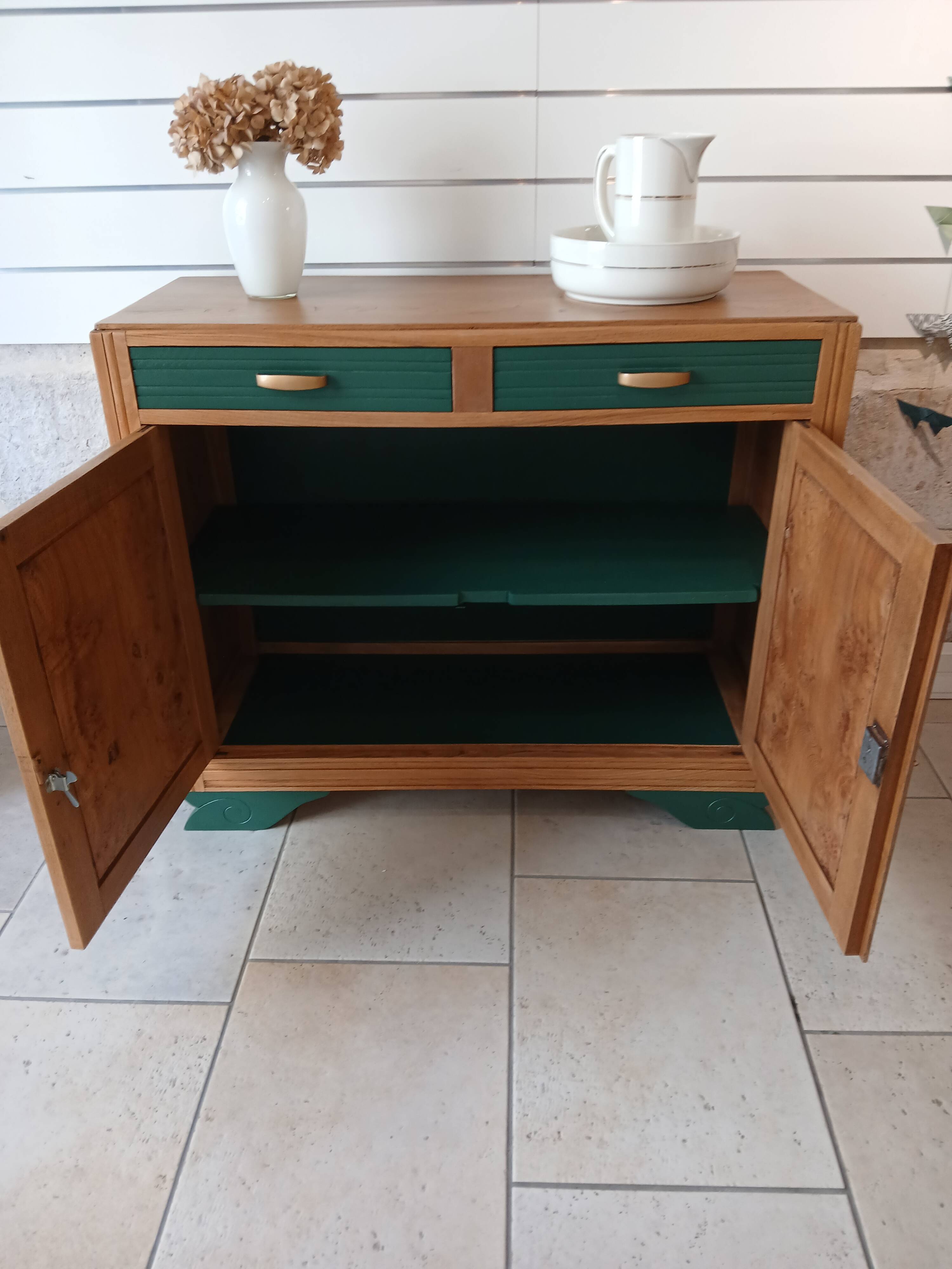 Buffet in elm burl, restyled in green and wood