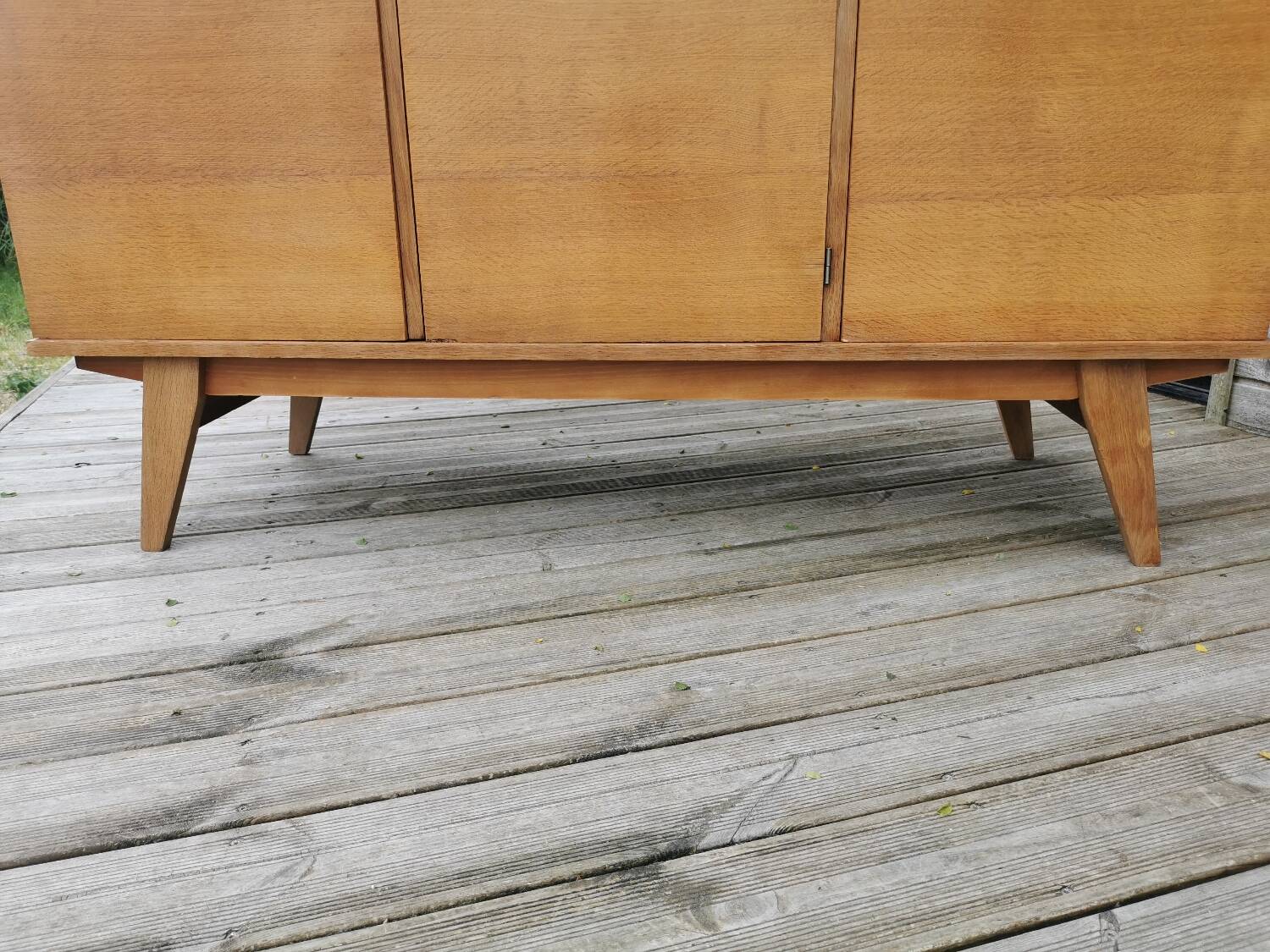 Vintage dressing cabinet