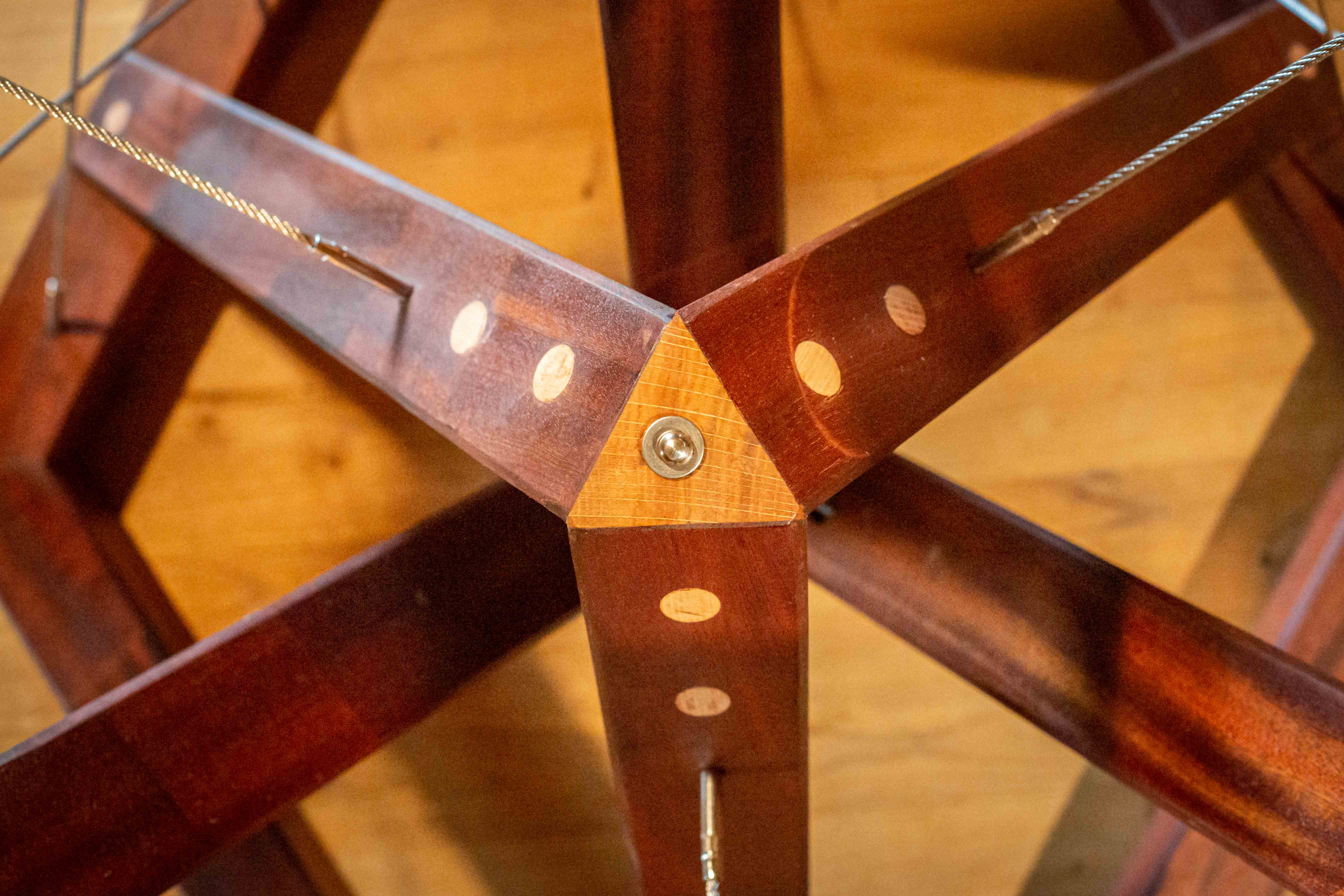 Table tenségrité
