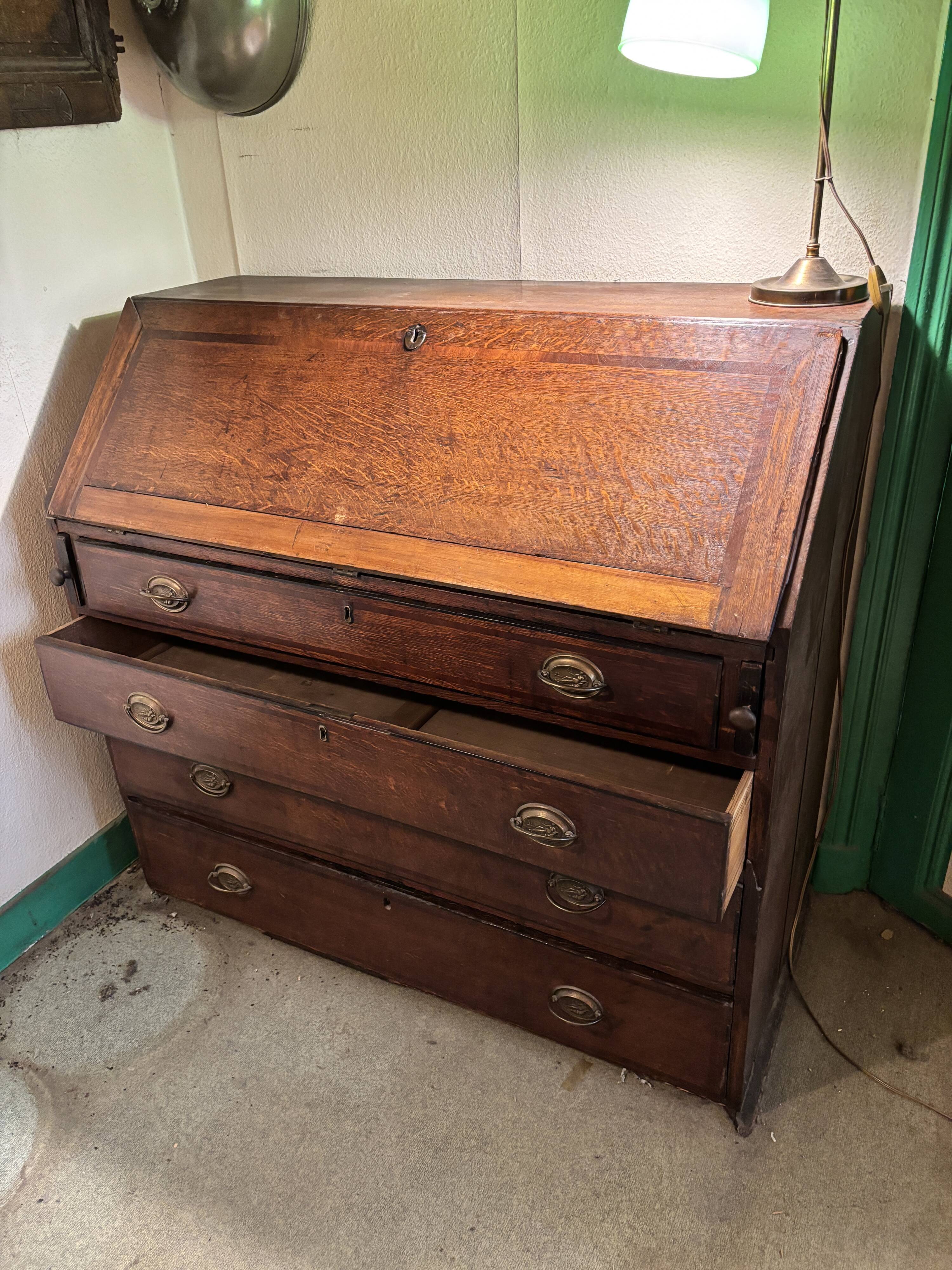 Secrétaire / commode scriban
