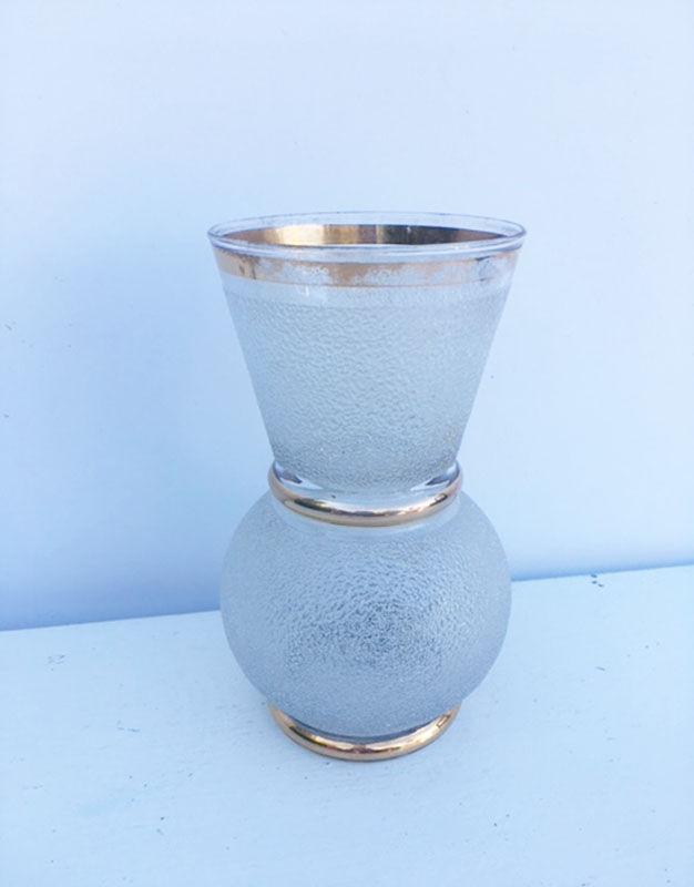 White and gold vase