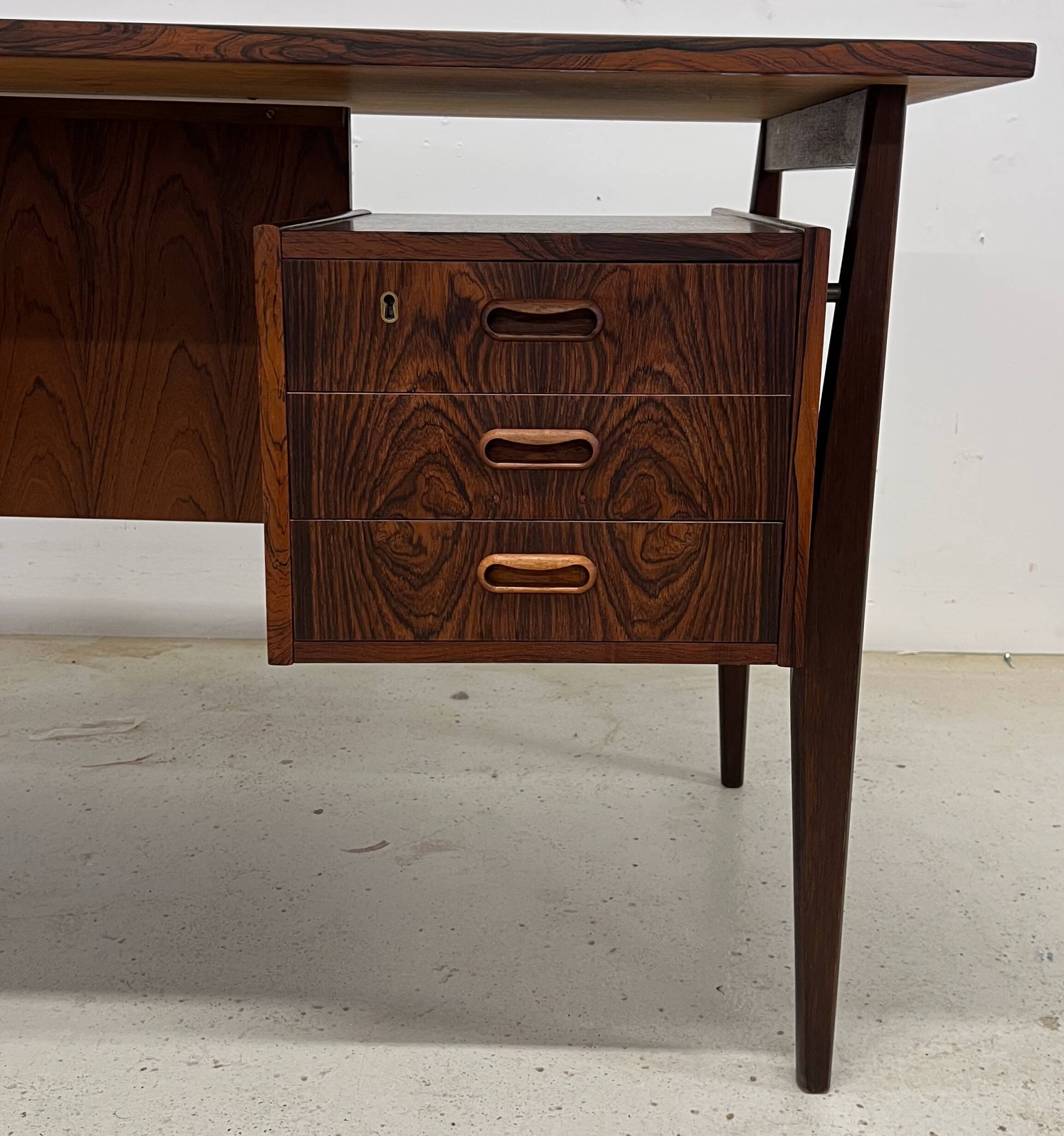 Rosewood 'Floating' Desk By Gunnar Nielsen For Tibergaard, 1960s.
