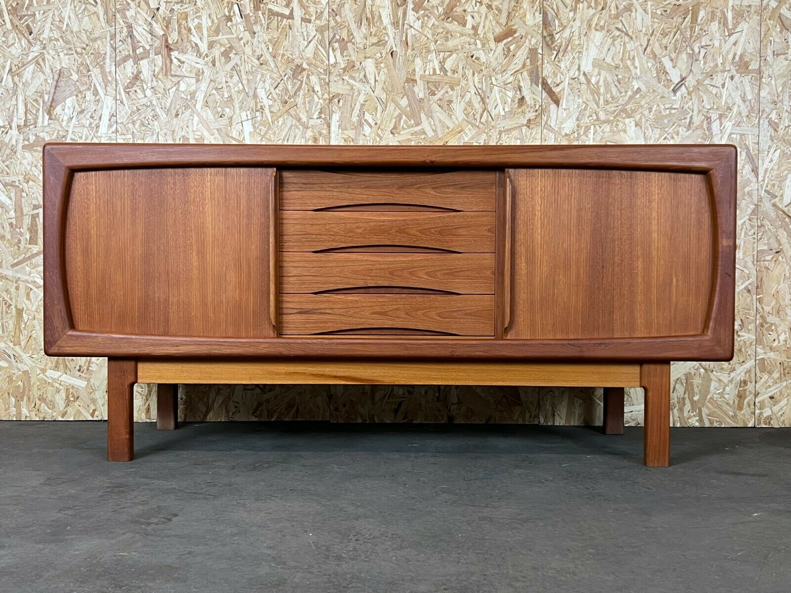 Teak sideboard Credenza HP Hansen Danish design Denmark 60s 70s