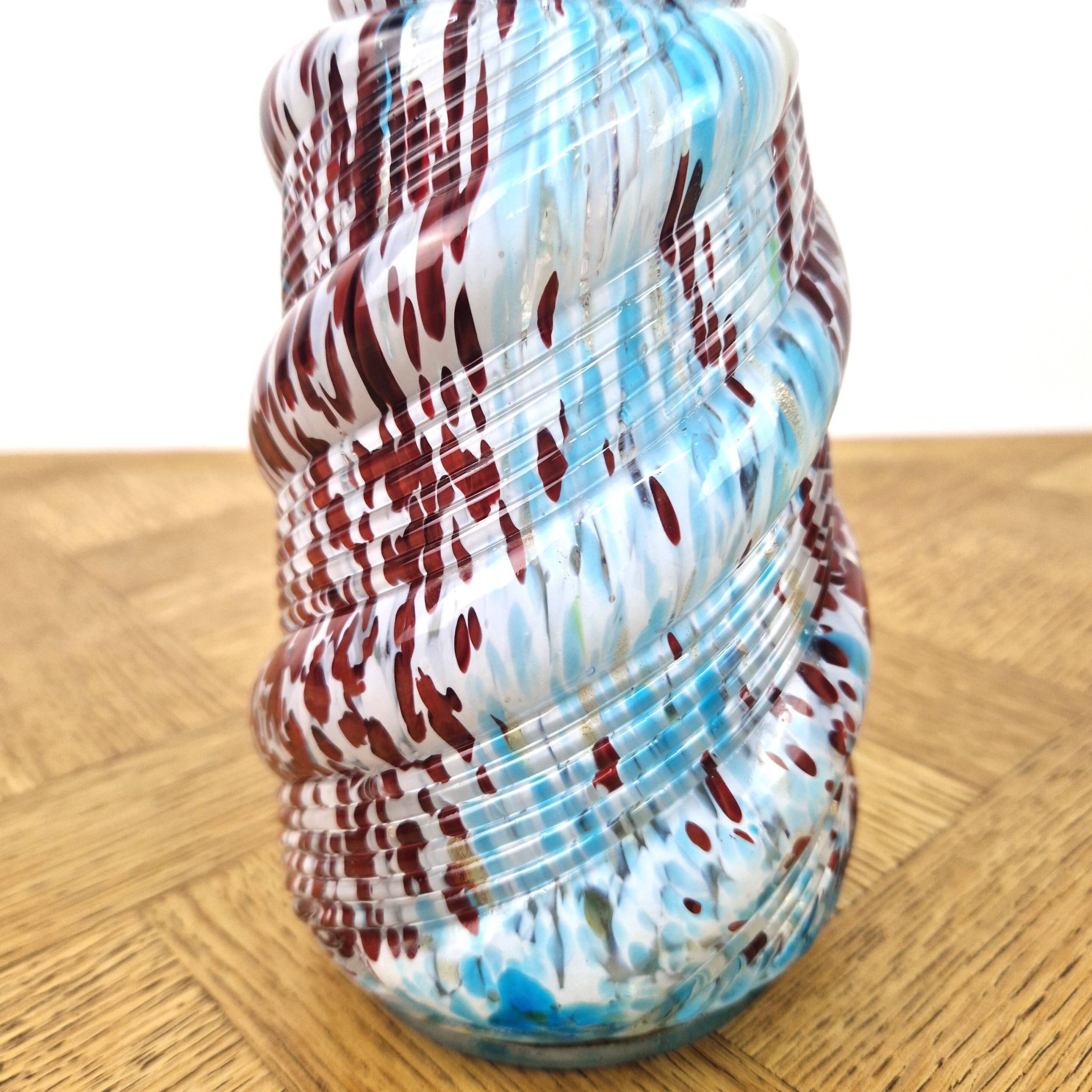 Art Nouveau carafe with twisted and variegated decoration by Legras