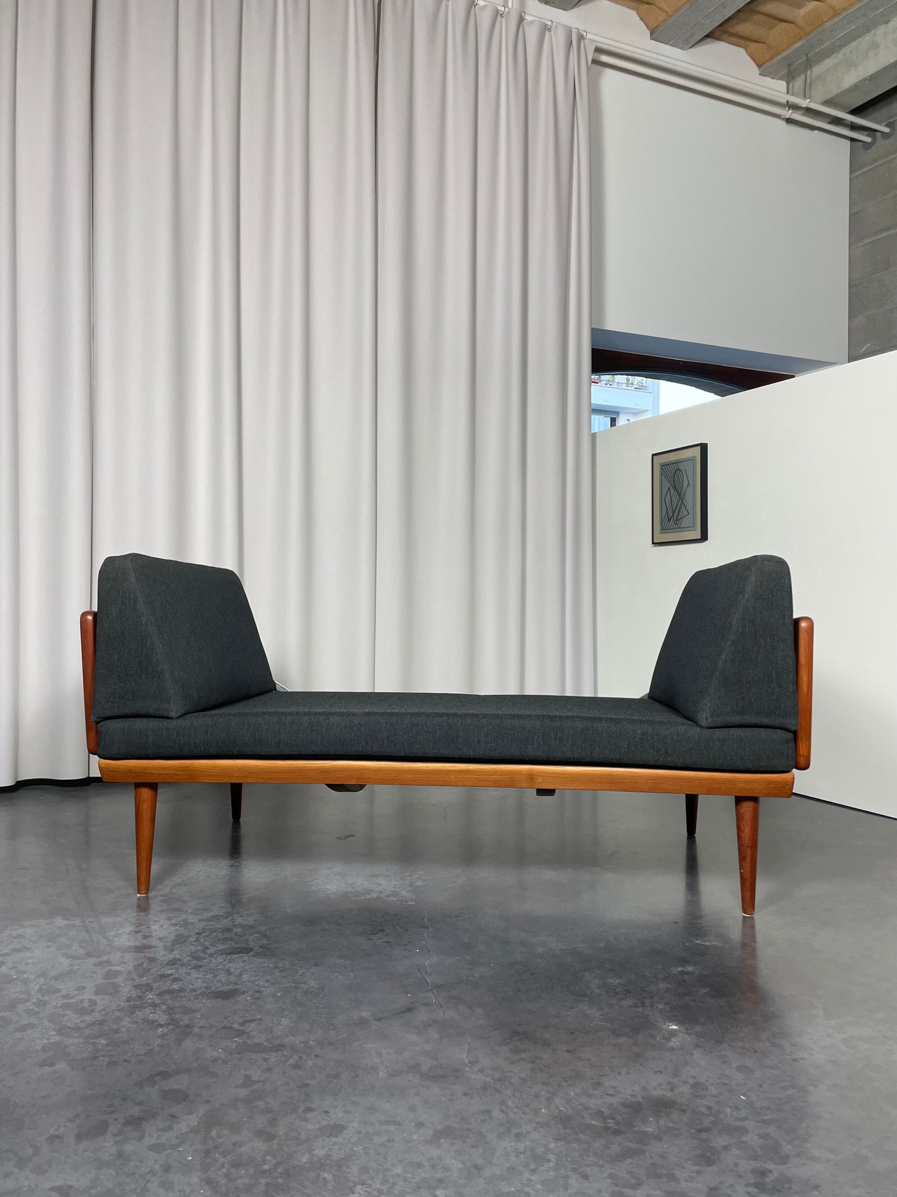 Danish teak daybed by Hvidt & Molgaard