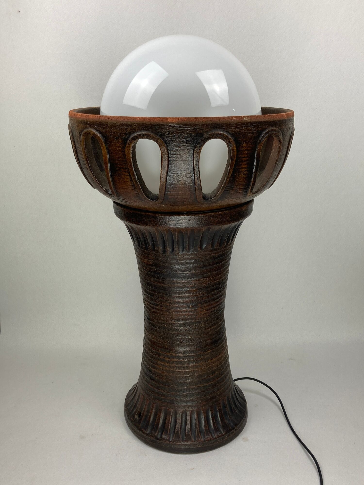Lampadaire champignon brutaliste en céramique 100 cm, années 1960