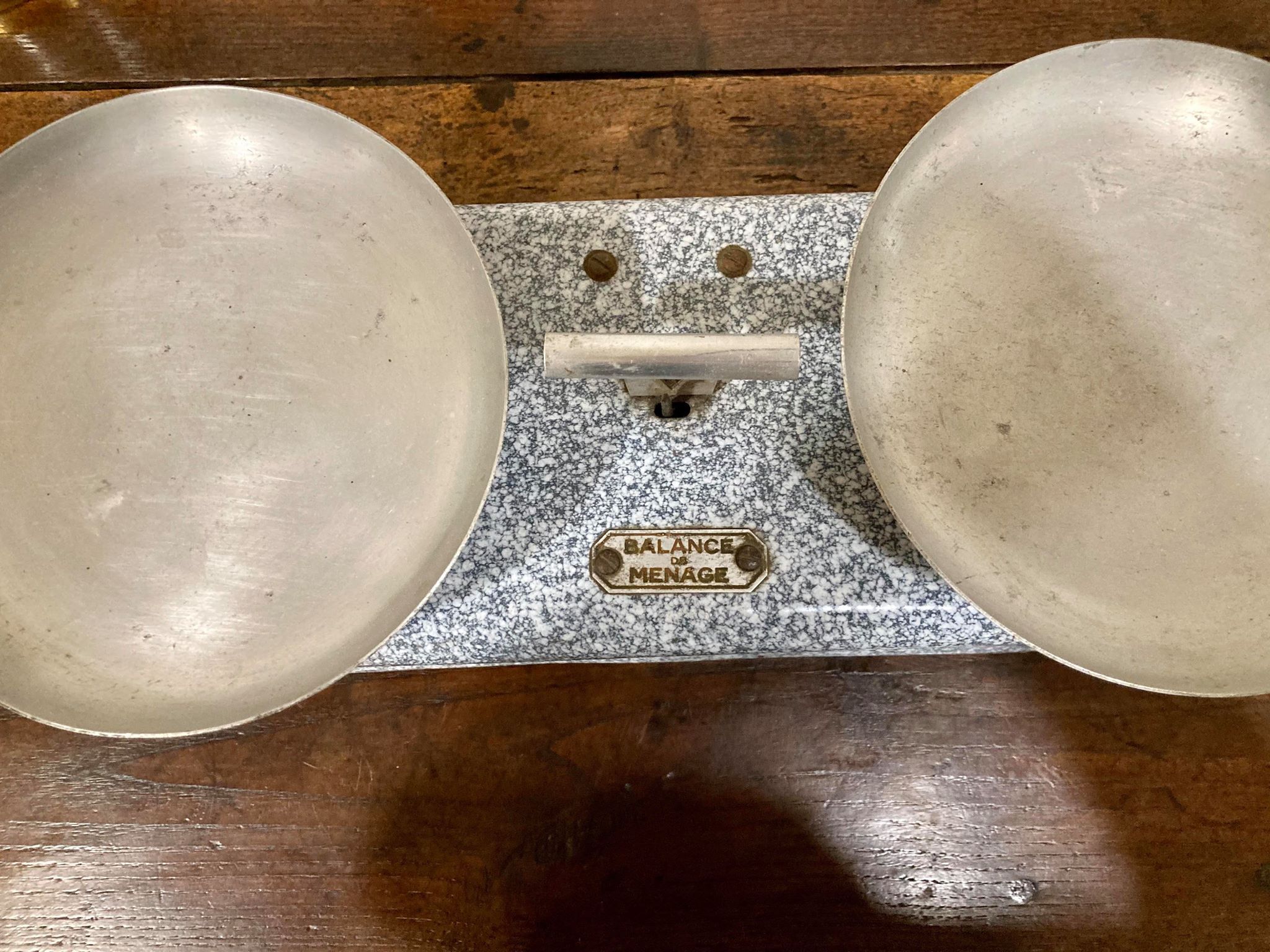 Torix 1950s household scale