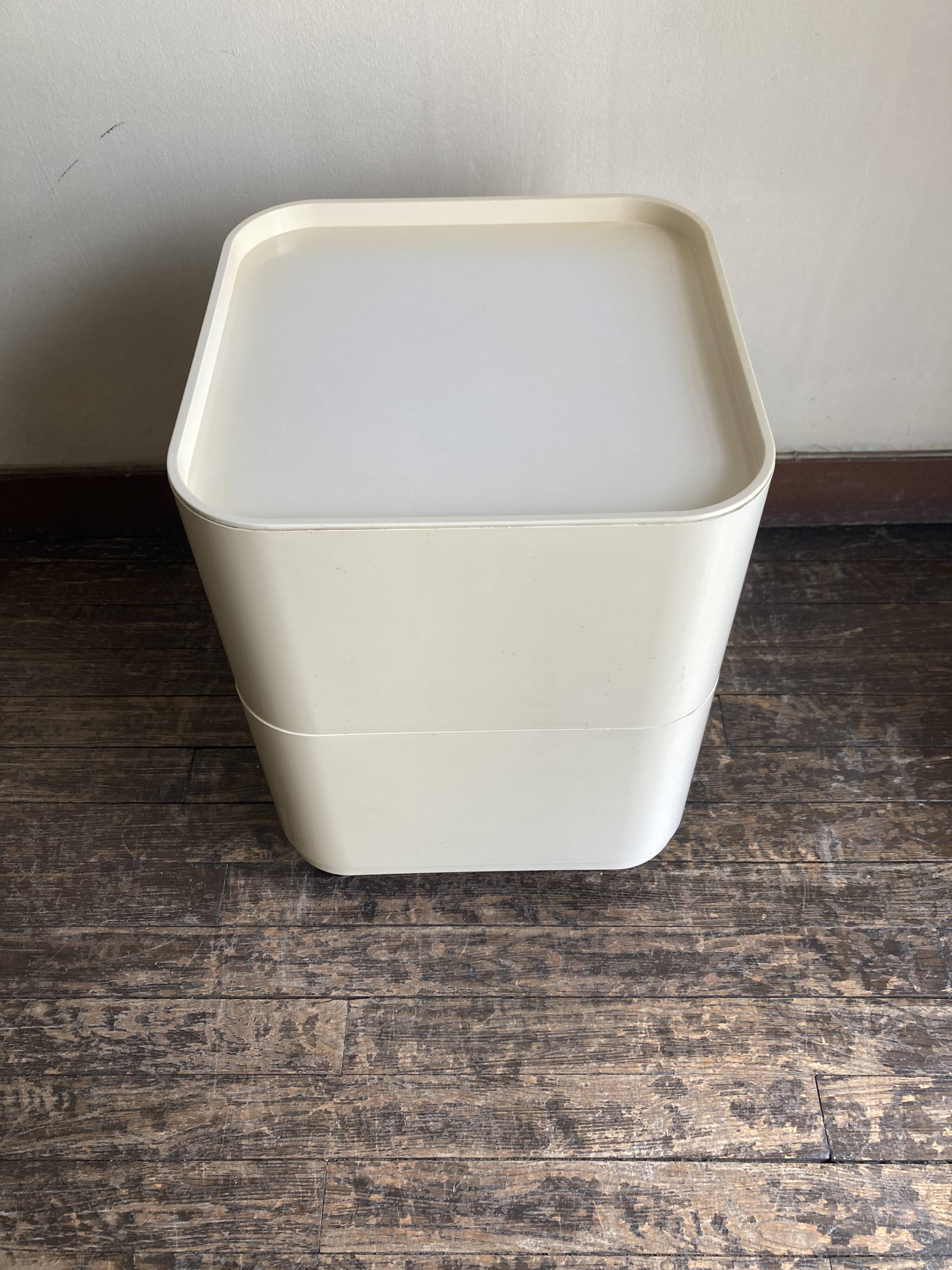 Componibili Caisson 4970 Castelli for Kartell 1969 white Space Aage 1969