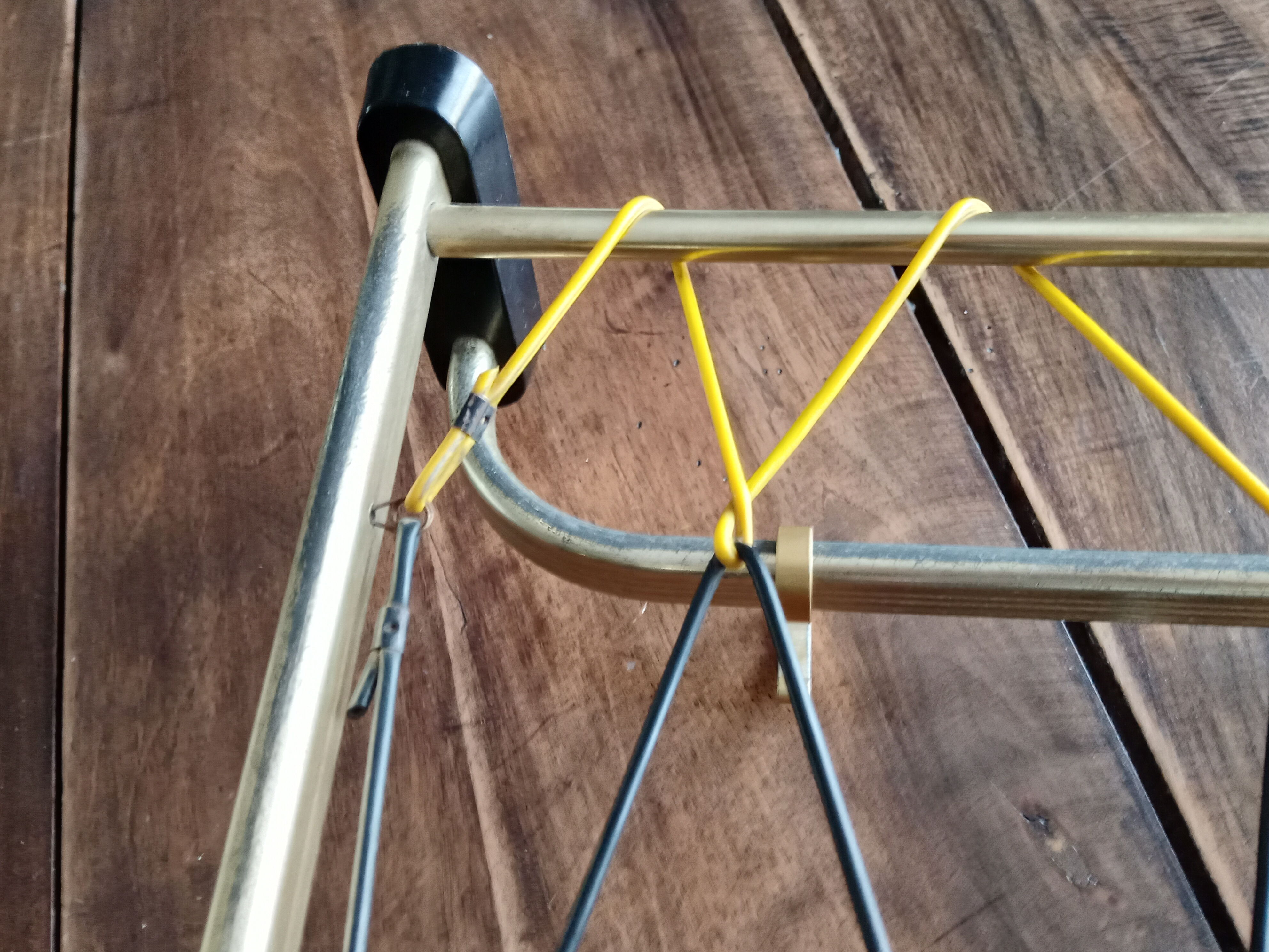 Vintage 70s coat rack in gold aluminum 4 crochets with scoubidou hats