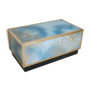 Table basse éruption