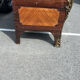 Commode tombeau Louis XV en marqueterie et marbre fin XIXe siècle