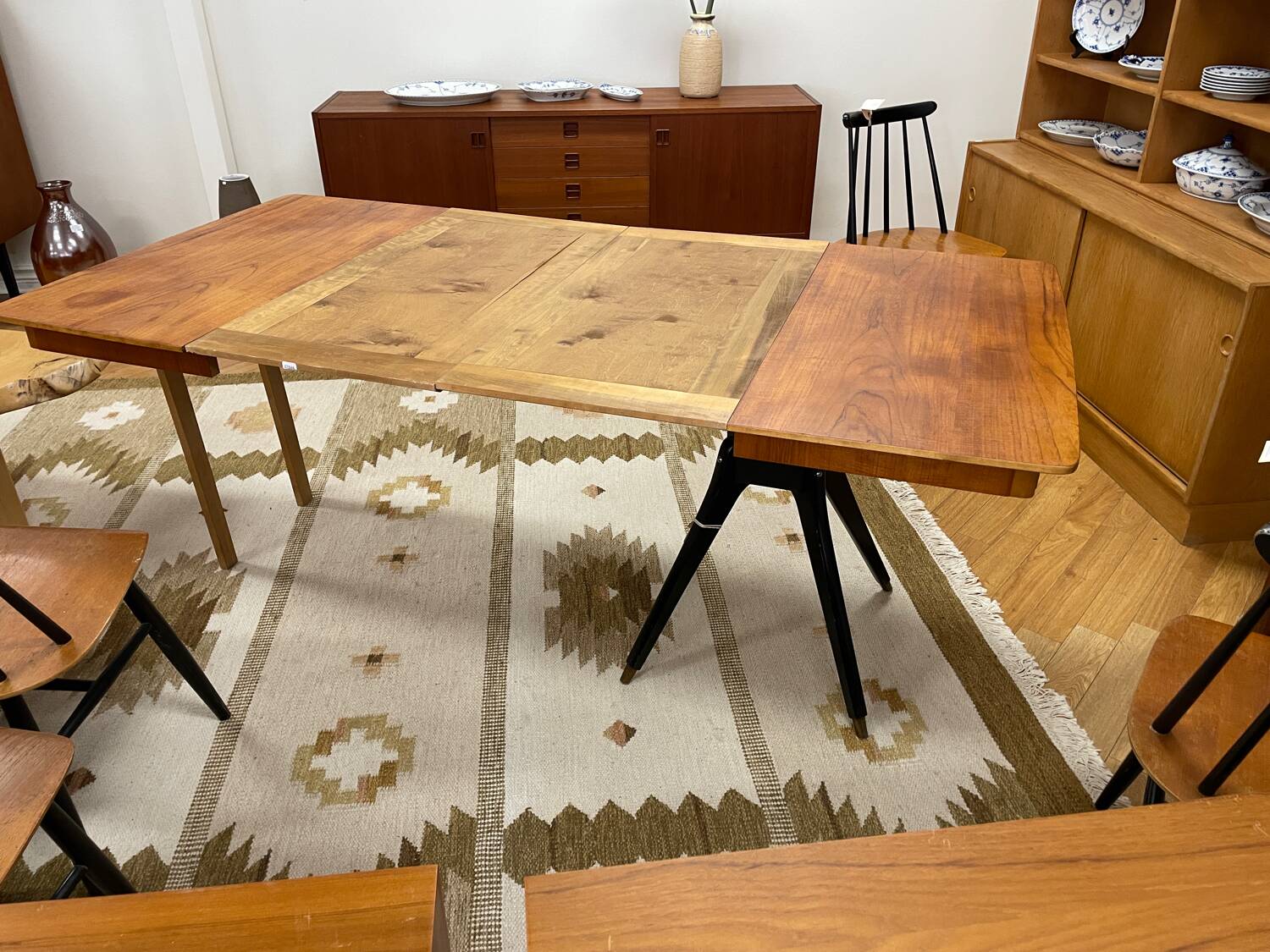 Scandinavian teak dining table, Sweden, 1960s