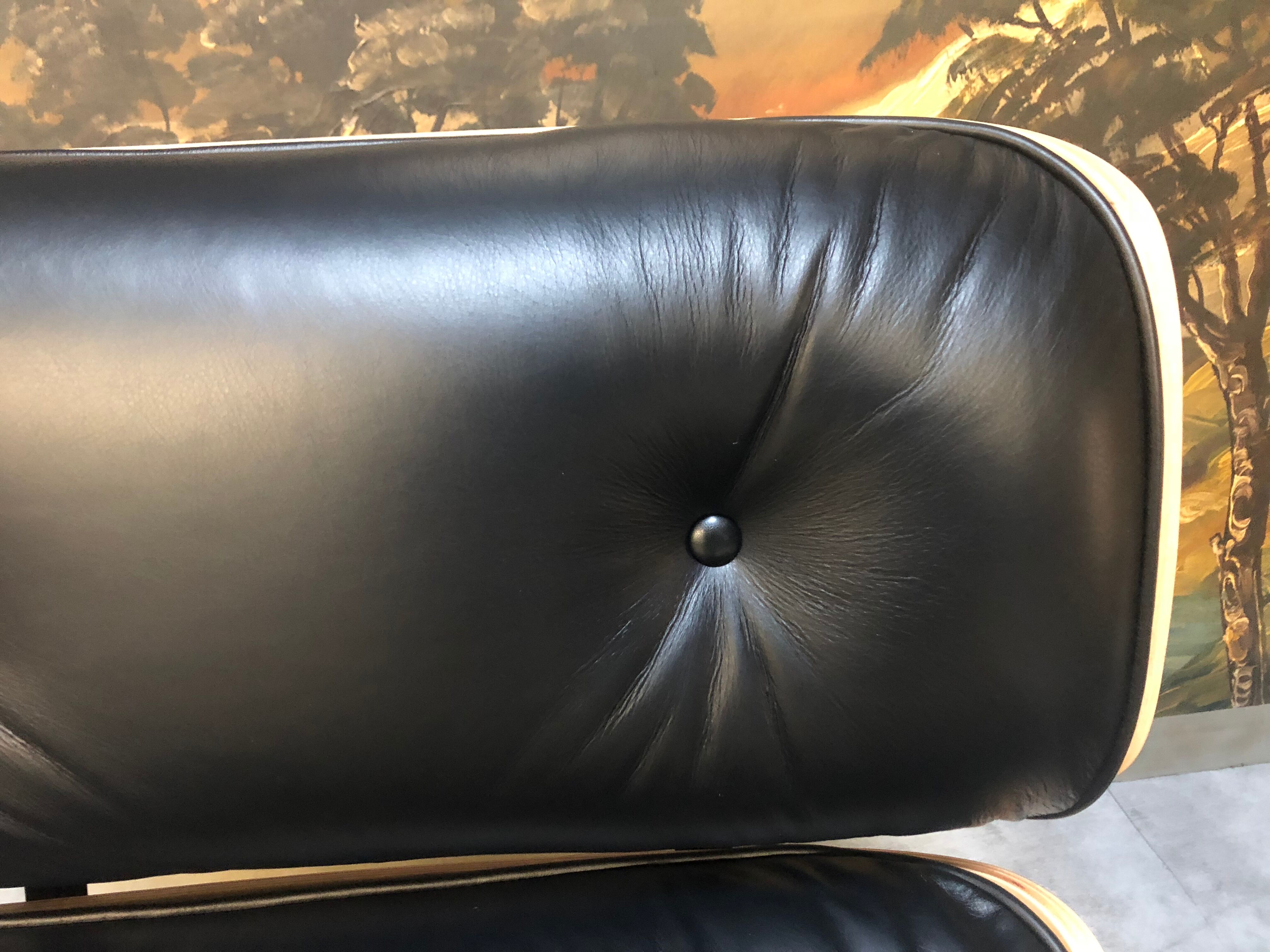 Charles & Ray Eames lounge chair and ottoman for Herman Miller