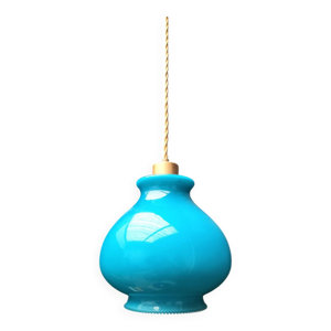 Suspension en verre bleu