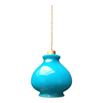 Suspension en verre bleu