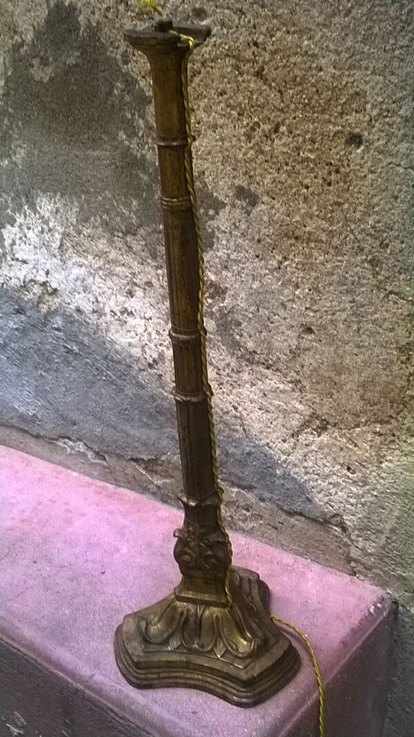 Pied de lampe en fonte ancien