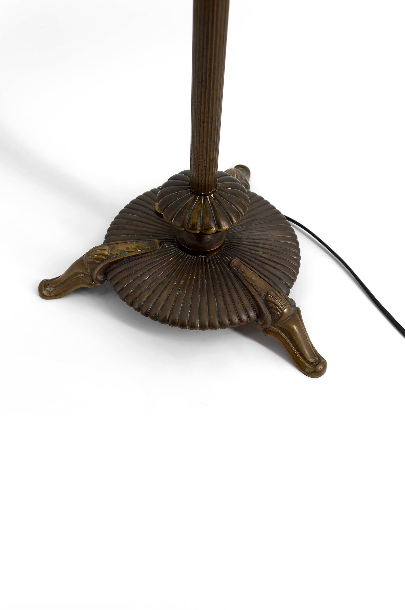 Art Deco reading lamp in bronze and stained glass – Circa 1920