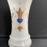 Vase napoleon iii opalescent white opaline